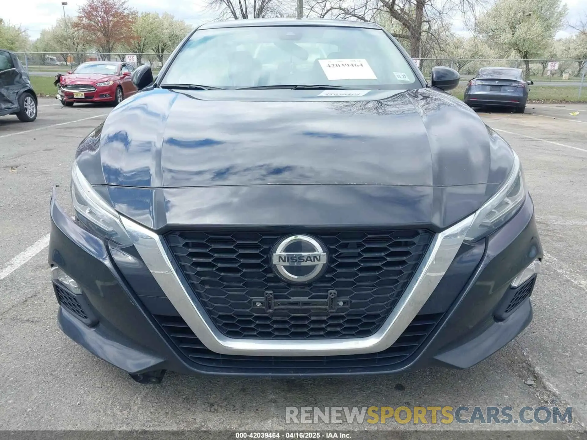 12 Photograph of a damaged car 1N4BL4DV8NN318591 NISSAN ALTIMA 2022