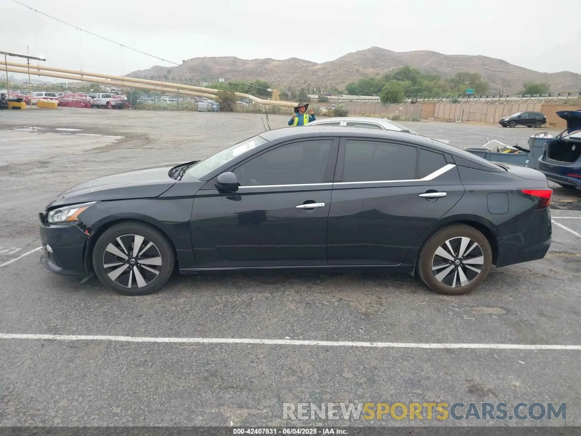 14 Photograph of a damaged car 1N4BL4DV8NN331938 NISSAN ALTIMA 2022