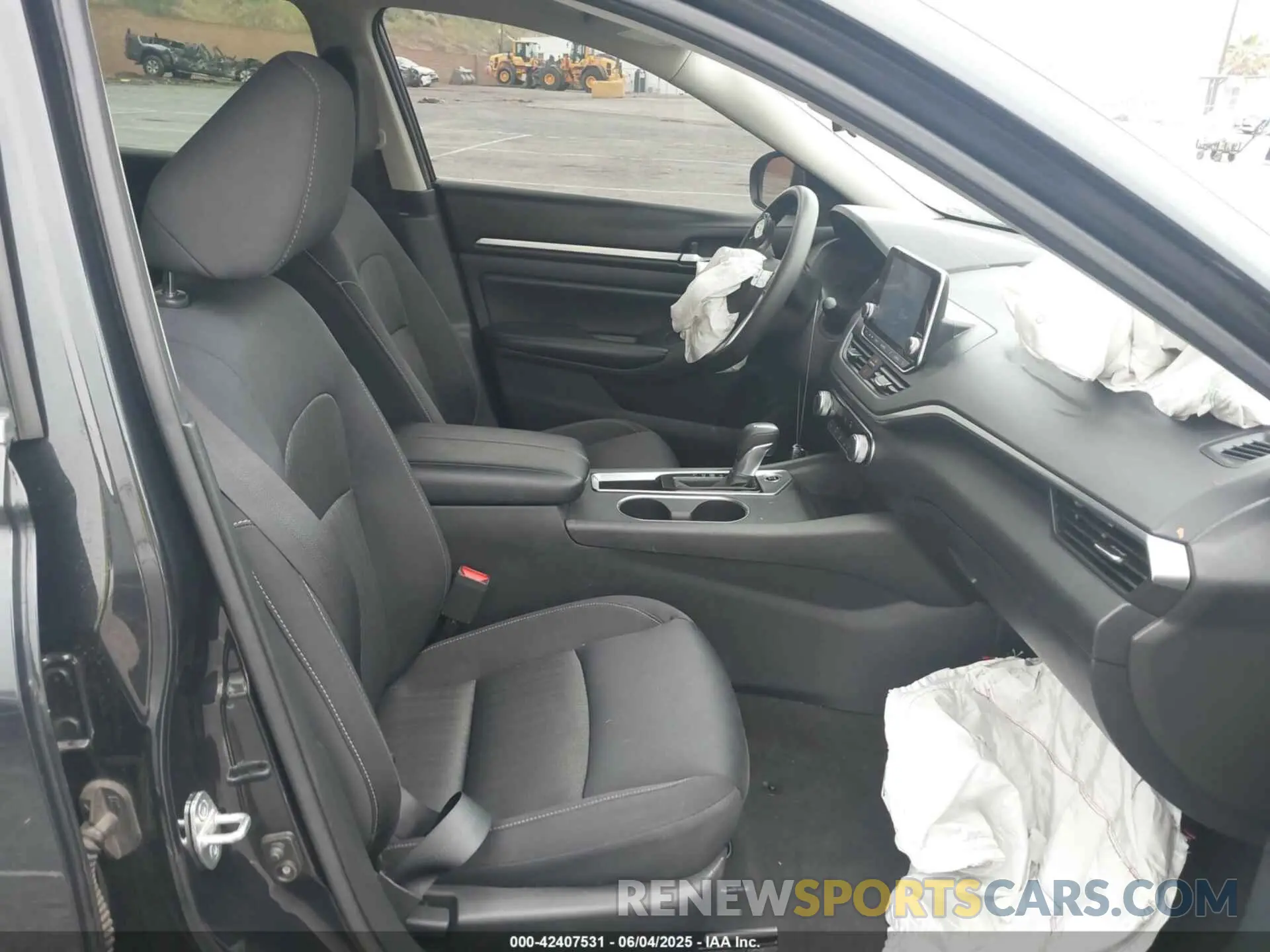 5 Photograph of a damaged car 1N4BL4DV8NN331938 NISSAN ALTIMA 2022