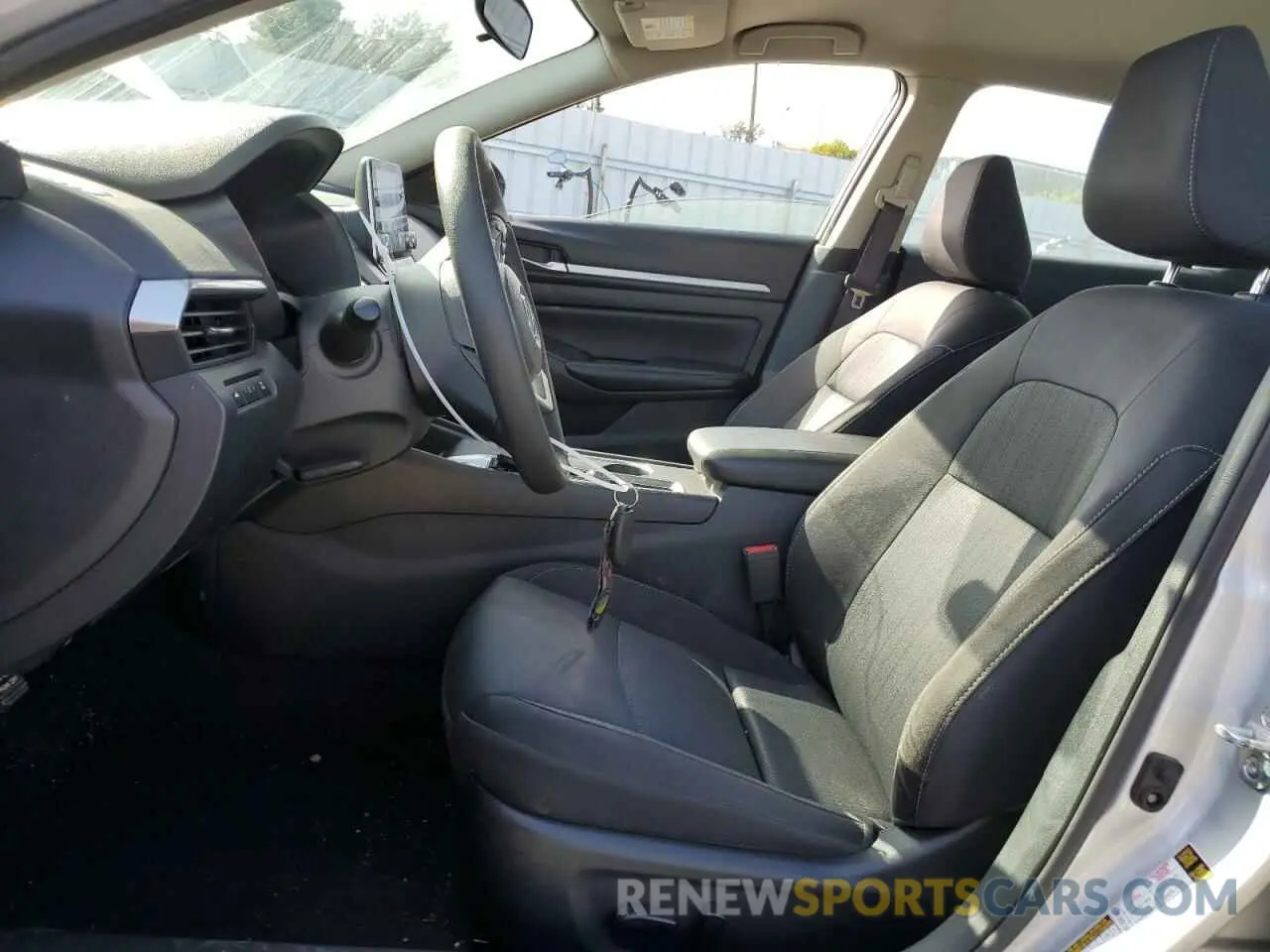 7 Photograph of a damaged car 1N4BL4DV8NN335701 NISSAN ALTIMA 2022