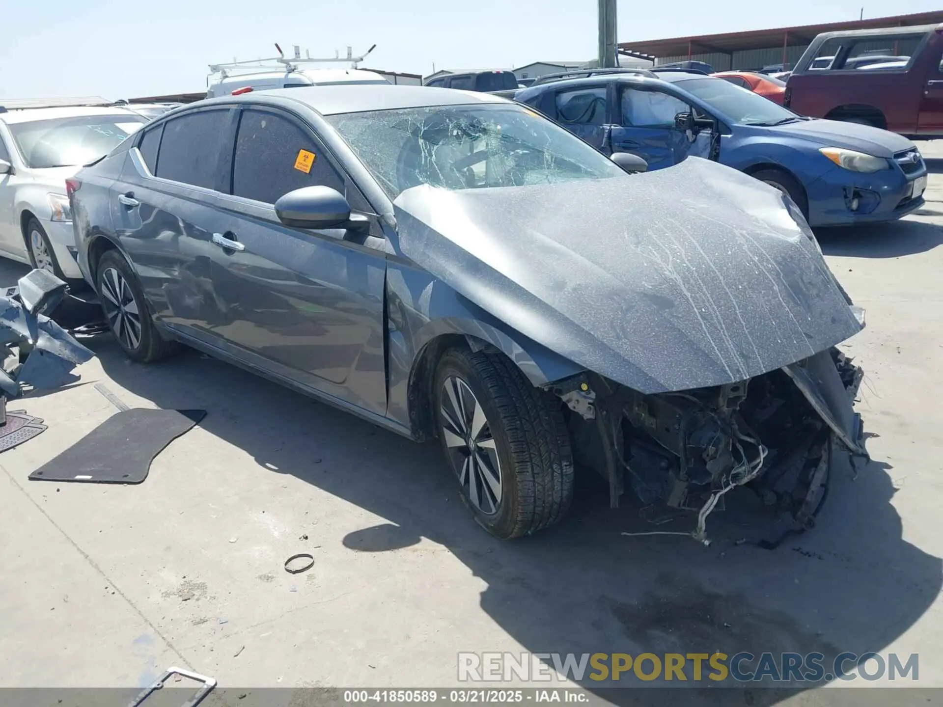 1 Photograph of a damaged car 1N4BL4DV8NN381738 NISSAN ALTIMA 2022