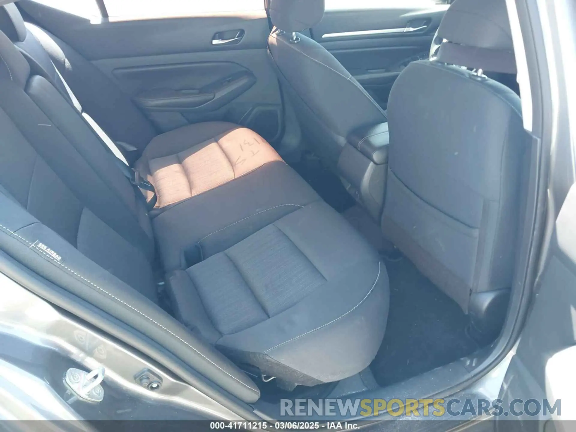 8 Photograph of a damaged car 1N4BL4DV8NN388866 NISSAN ALTIMA 2022