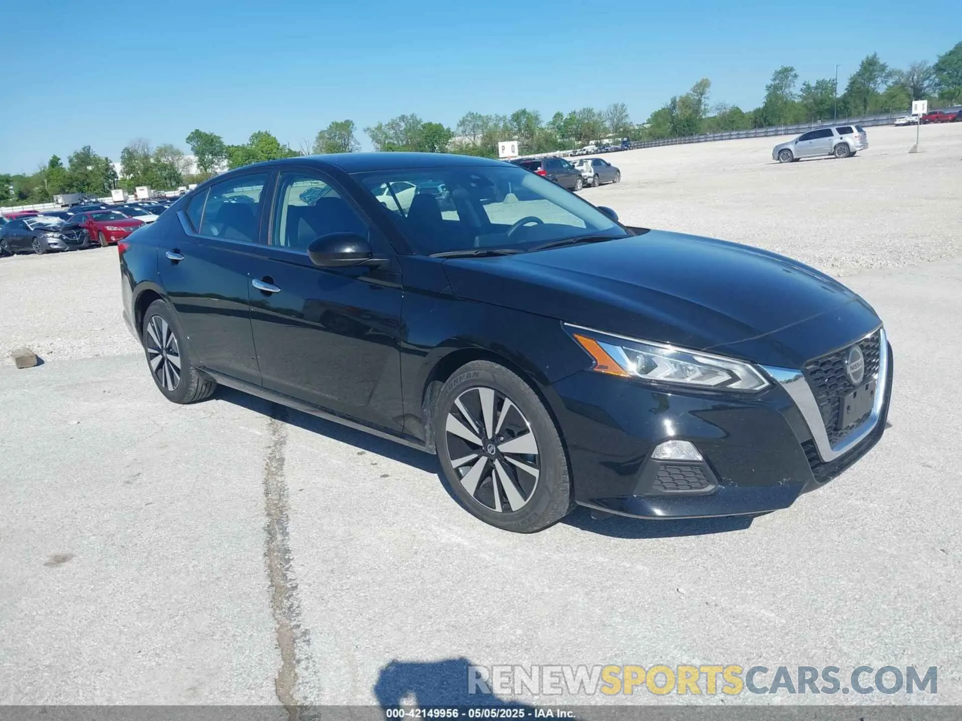 1 Photograph of a damaged car 1N4BL4DV8NN411322 NISSAN ALTIMA 2022