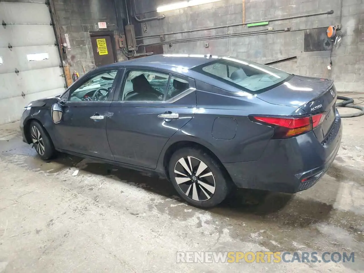 2 Photograph of a damaged car 1N4BL4DV9NN300245 NISSAN ALTIMA 2022