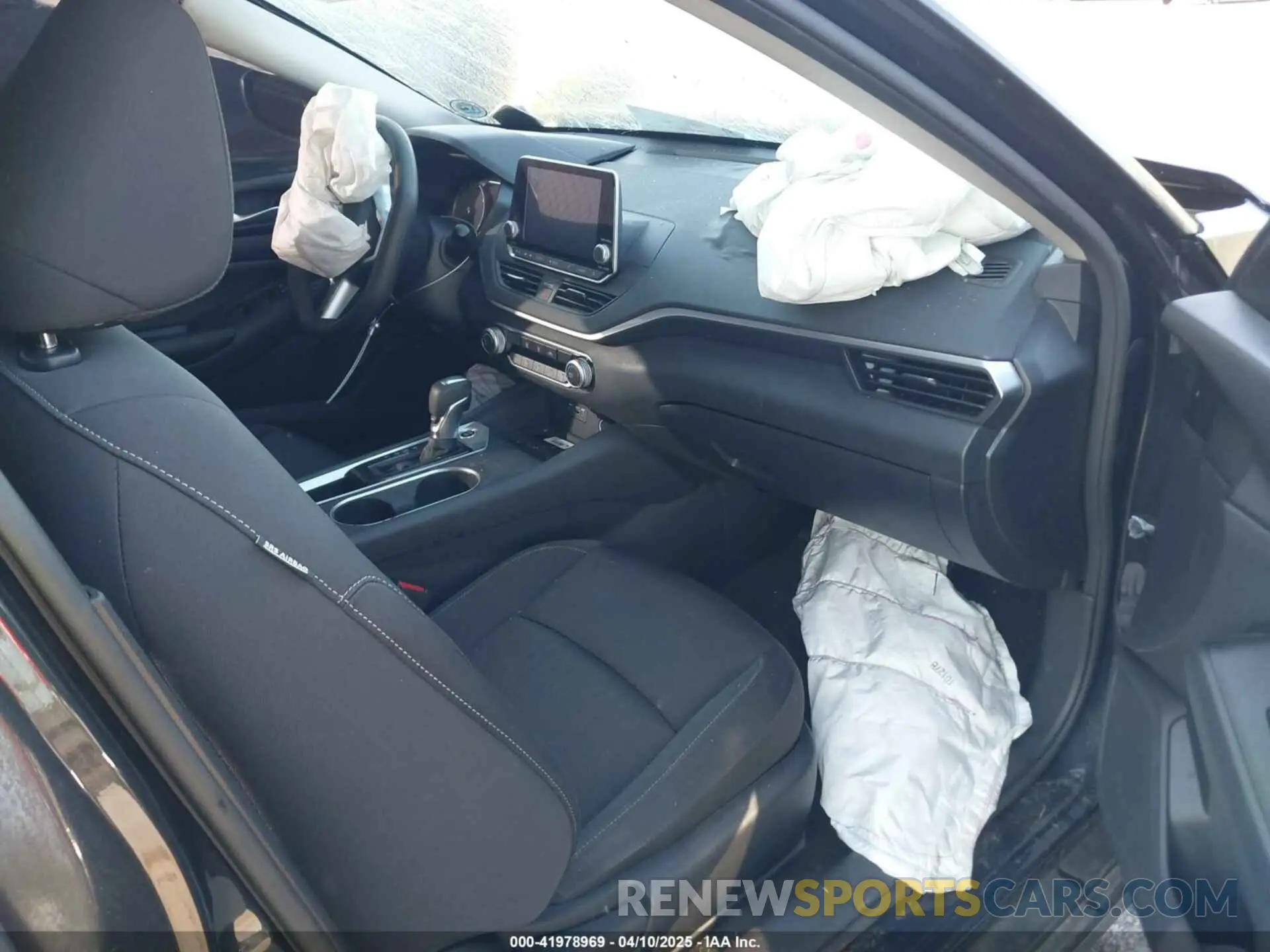 5 Photograph of a damaged car 1N4BL4DV9NN302674 NISSAN ALTIMA 2022