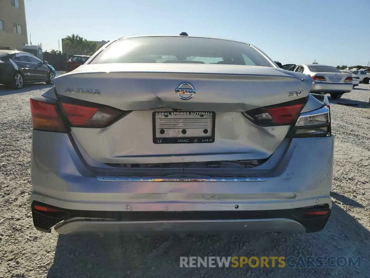 6 Photograph of a damaged car 1N4BL4DV9NN323752 NISSAN ALTIMA 2022