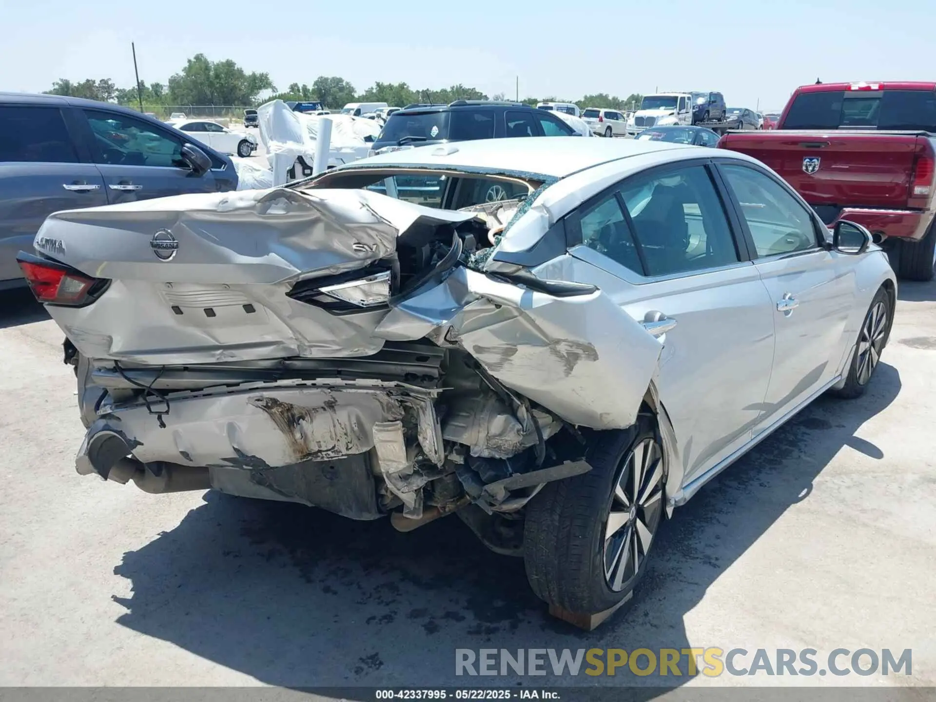 6 Photograph of a damaged car 1N4BL4DV9NN356248 NISSAN ALTIMA 2022