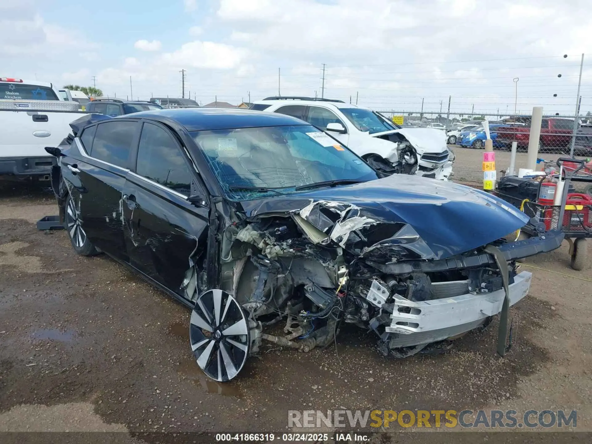 6 Photograph of a damaged car 1N4BL4DV9NN361630 NISSAN ALTIMA 2022