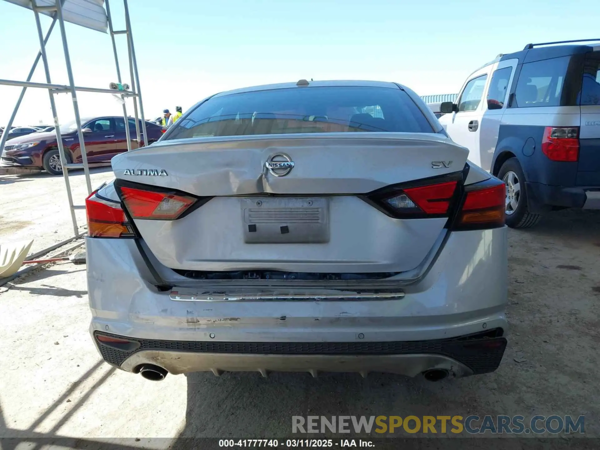 16 Photograph of a damaged car 1N4BL4DV9NN371056 NISSAN ALTIMA 2022