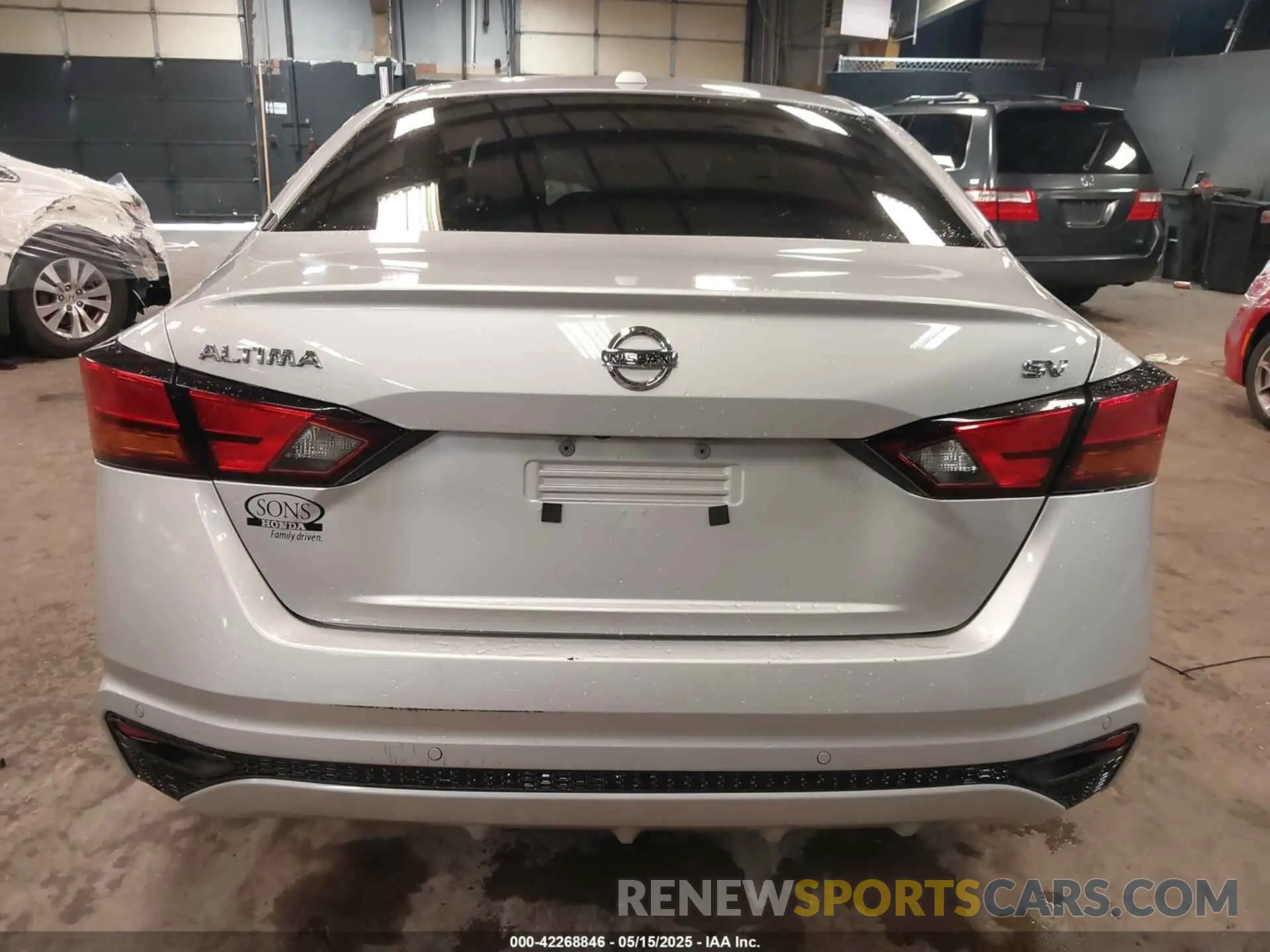 16 Photograph of a damaged car 1N4BL4DV9NN385698 NISSAN ALTIMA 2022