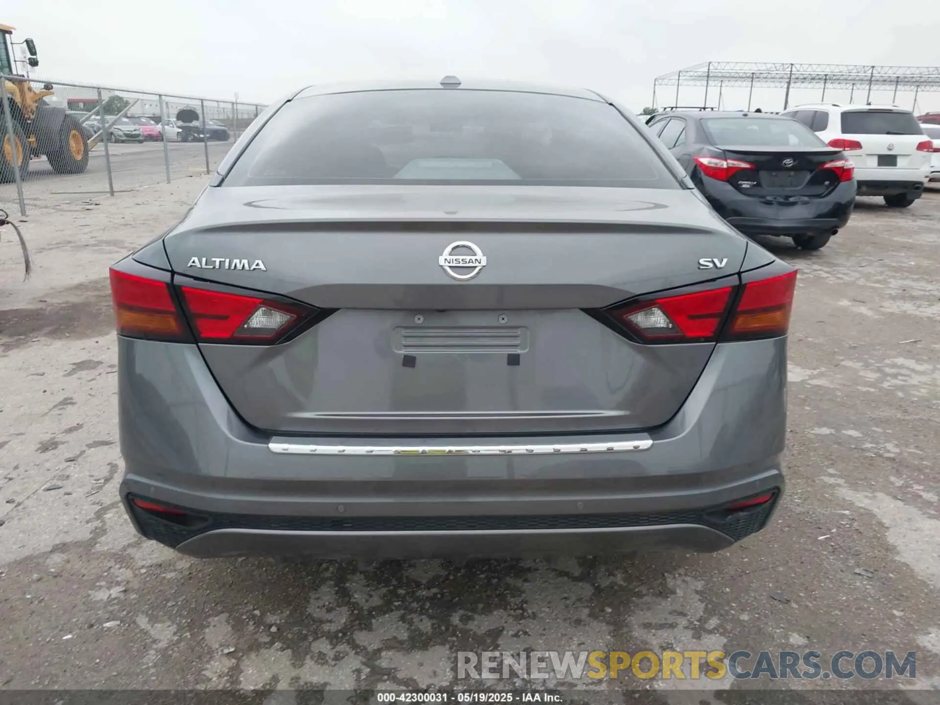 16 Photograph of a damaged car 1N4BL4DV9NN391324 NISSAN ALTIMA 2022
