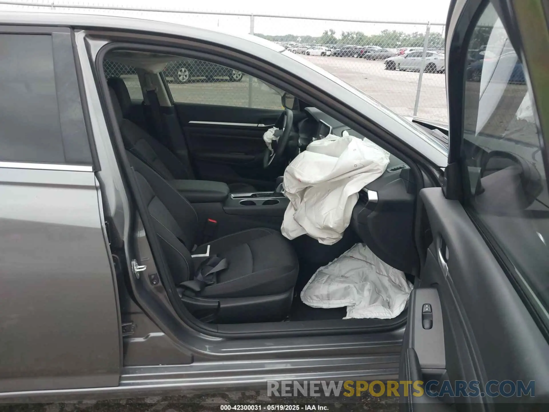 5 Photograph of a damaged car 1N4BL4DV9NN391324 NISSAN ALTIMA 2022