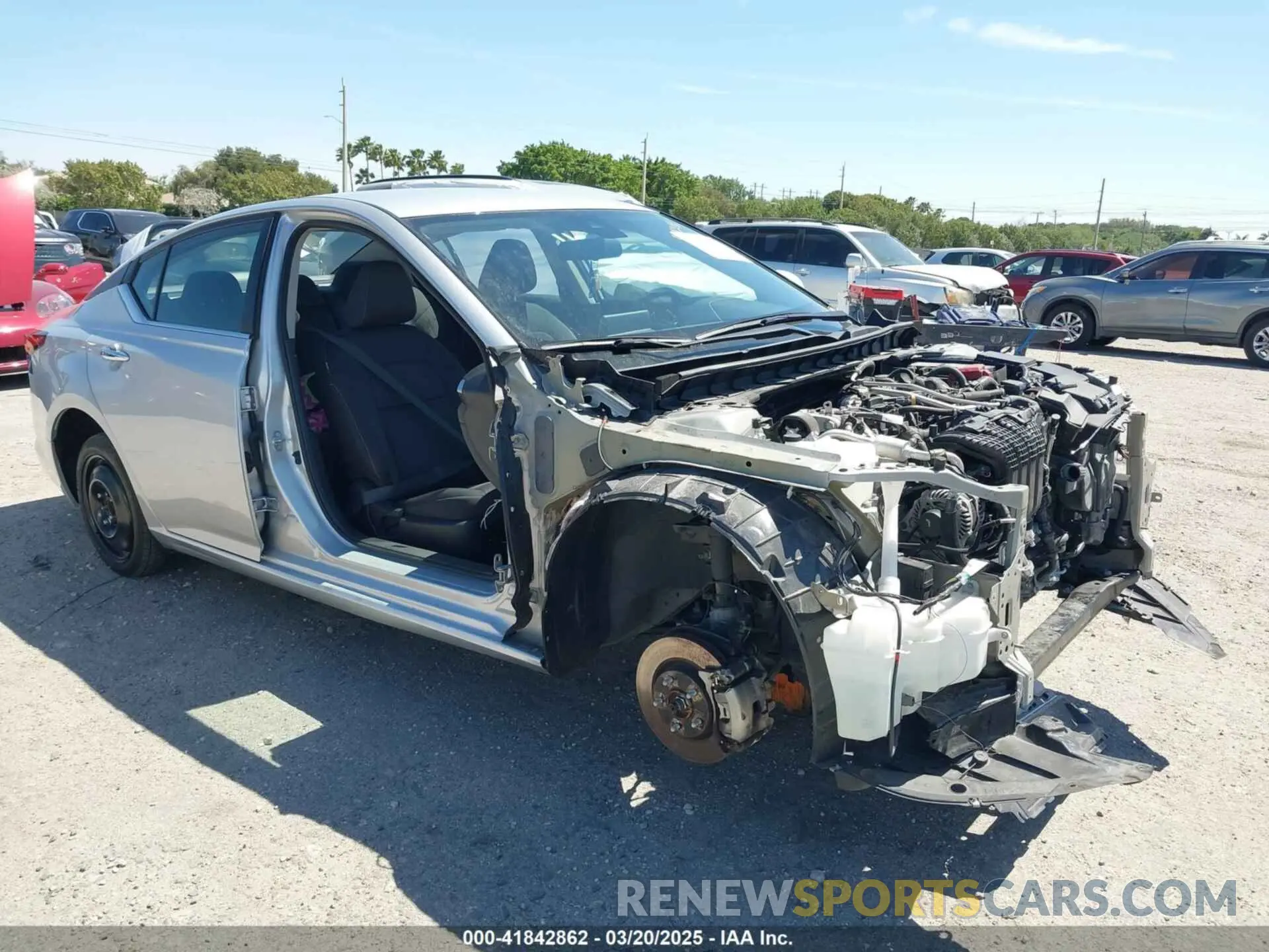 1 Photograph of a damaged car 1N4BL4DV9NN395888 NISSAN ALTIMA 2022