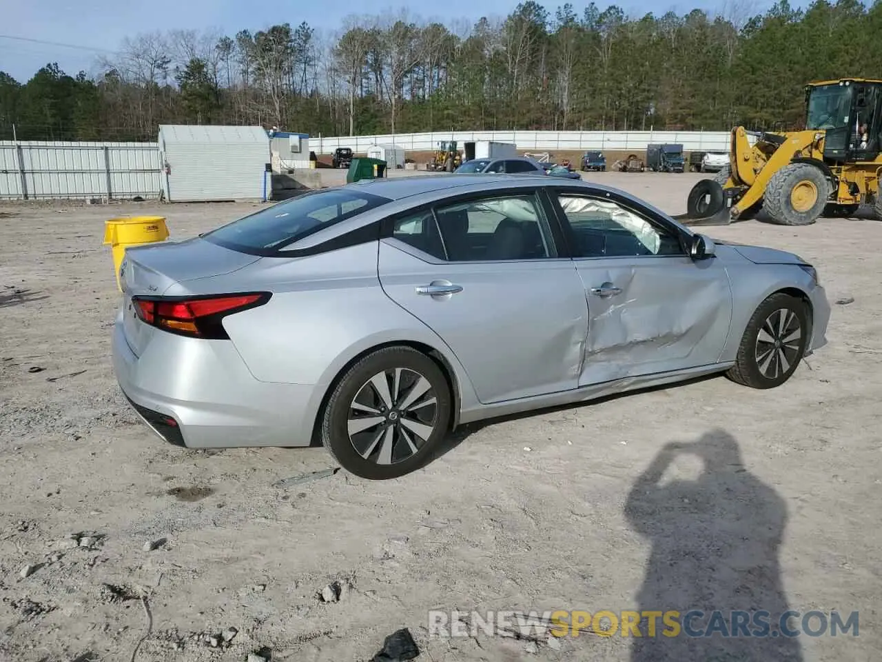 3 Photograph of a damaged car 1N4BL4DV9NN403228 NISSAN ALTIMA 2022