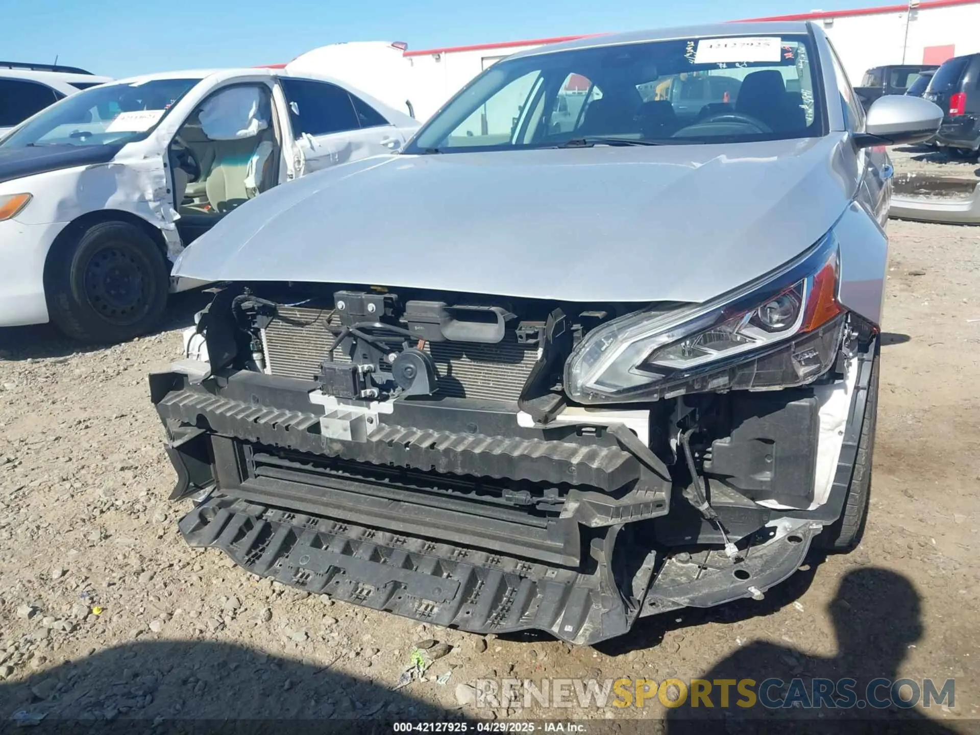 21 Photograph of a damaged car 1N4BL4DVXNN308841 NISSAN ALTIMA 2022