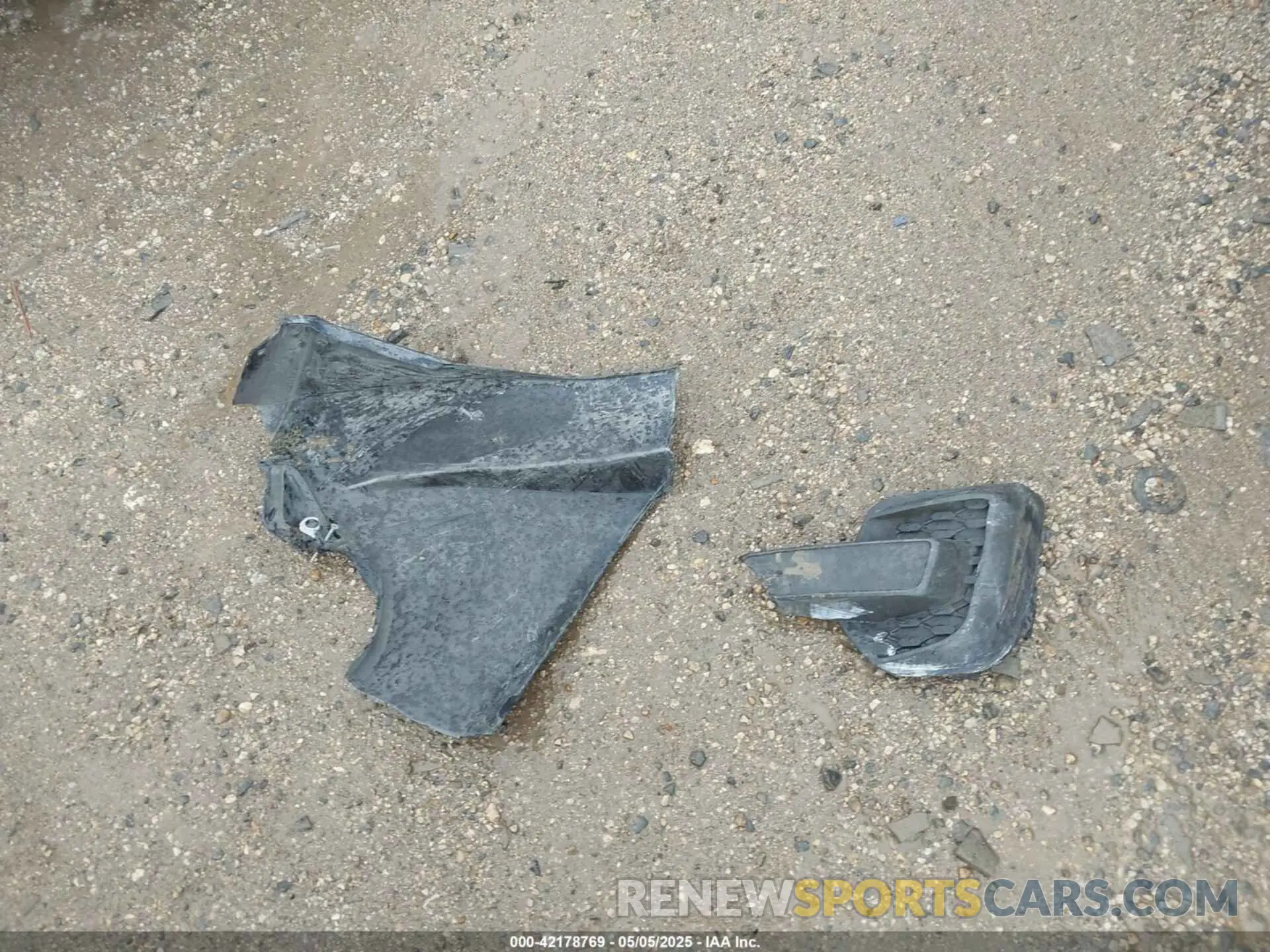 11 Photograph of a damaged car 1N4BL4DVXNN324148 NISSAN ALTIMA 2022