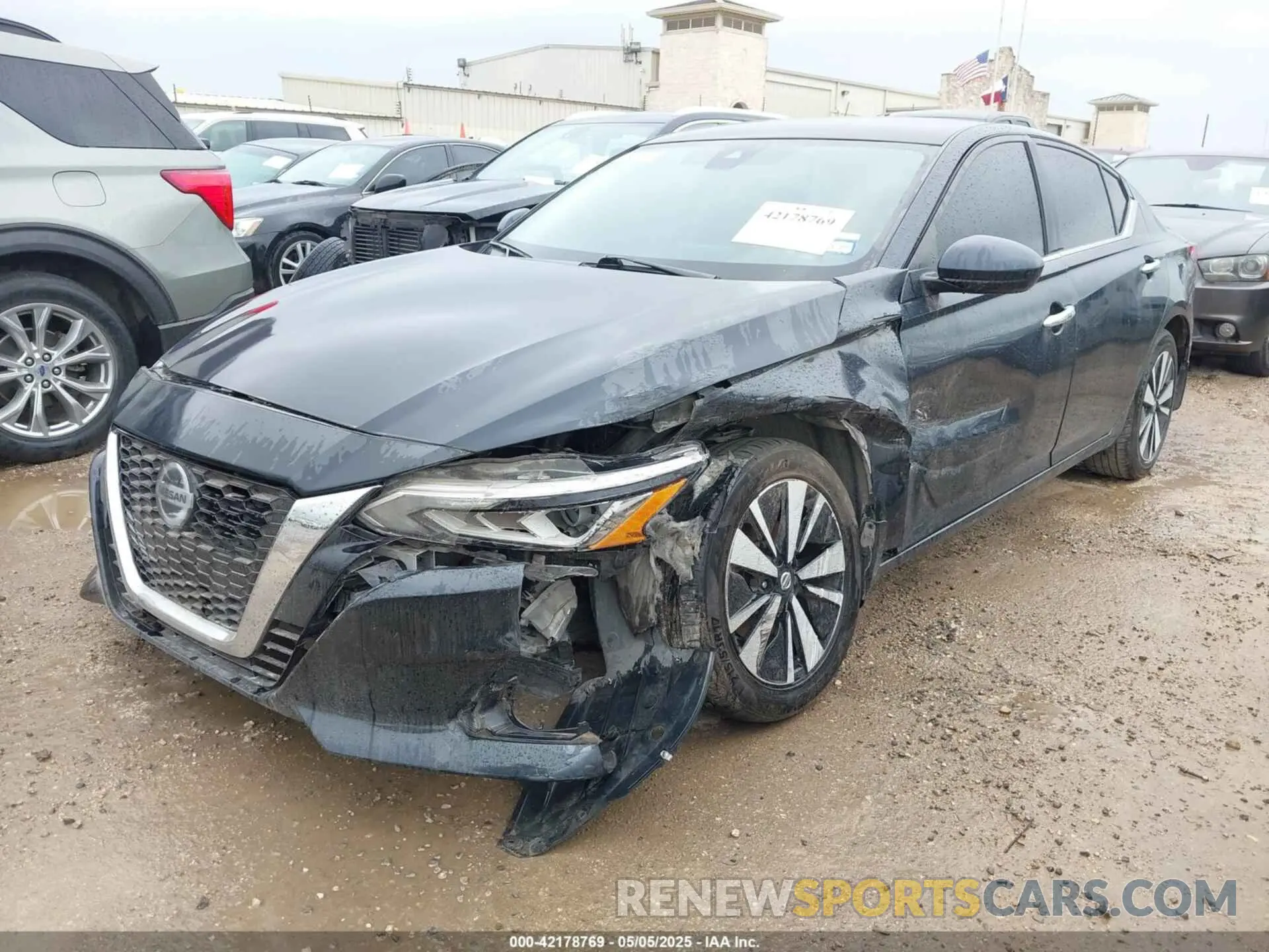 2 Photograph of a damaged car 1N4BL4DVXNN324148 NISSAN ALTIMA 2022