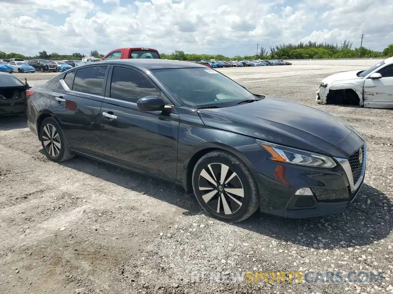 4 Photograph of a damaged car 1N4BL4DVXNN343346 NISSAN ALTIMA 2022