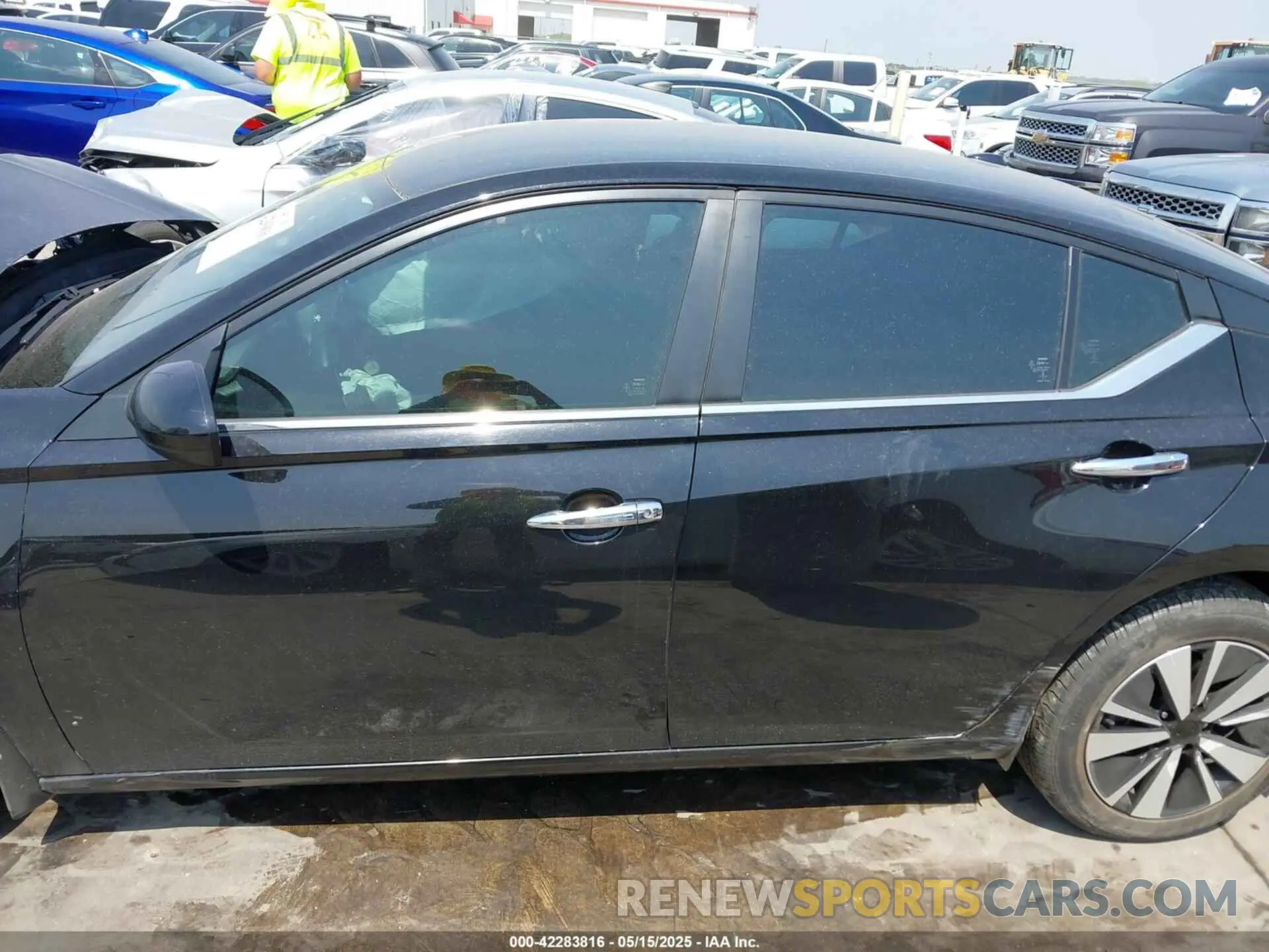15 Photograph of a damaged car 1N4BL4DW1NN301009 NISSAN ALTIMA 2022