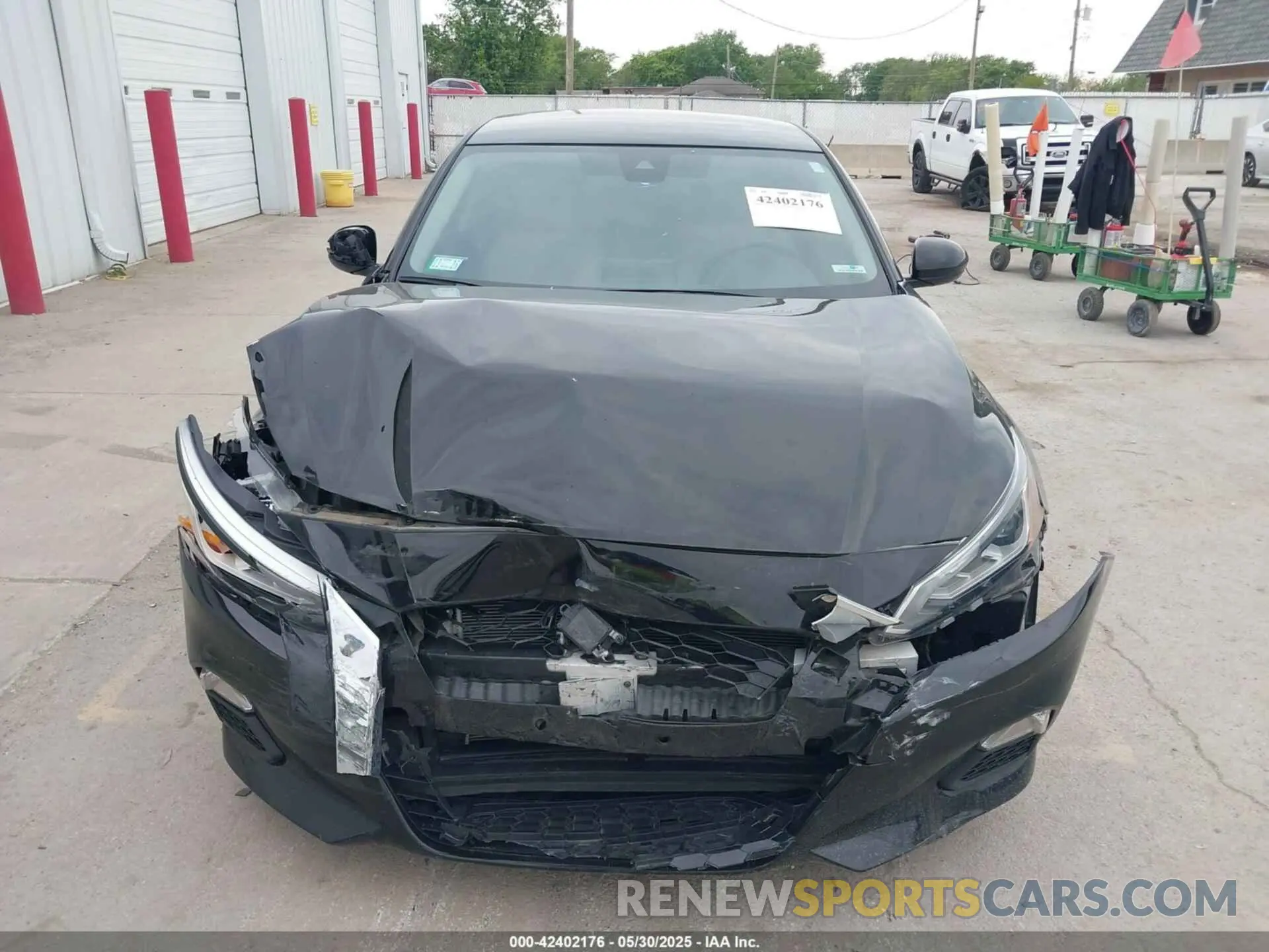 13 Photograph of a damaged car 1N4BL4DW1NN321387 NISSAN ALTIMA 2022