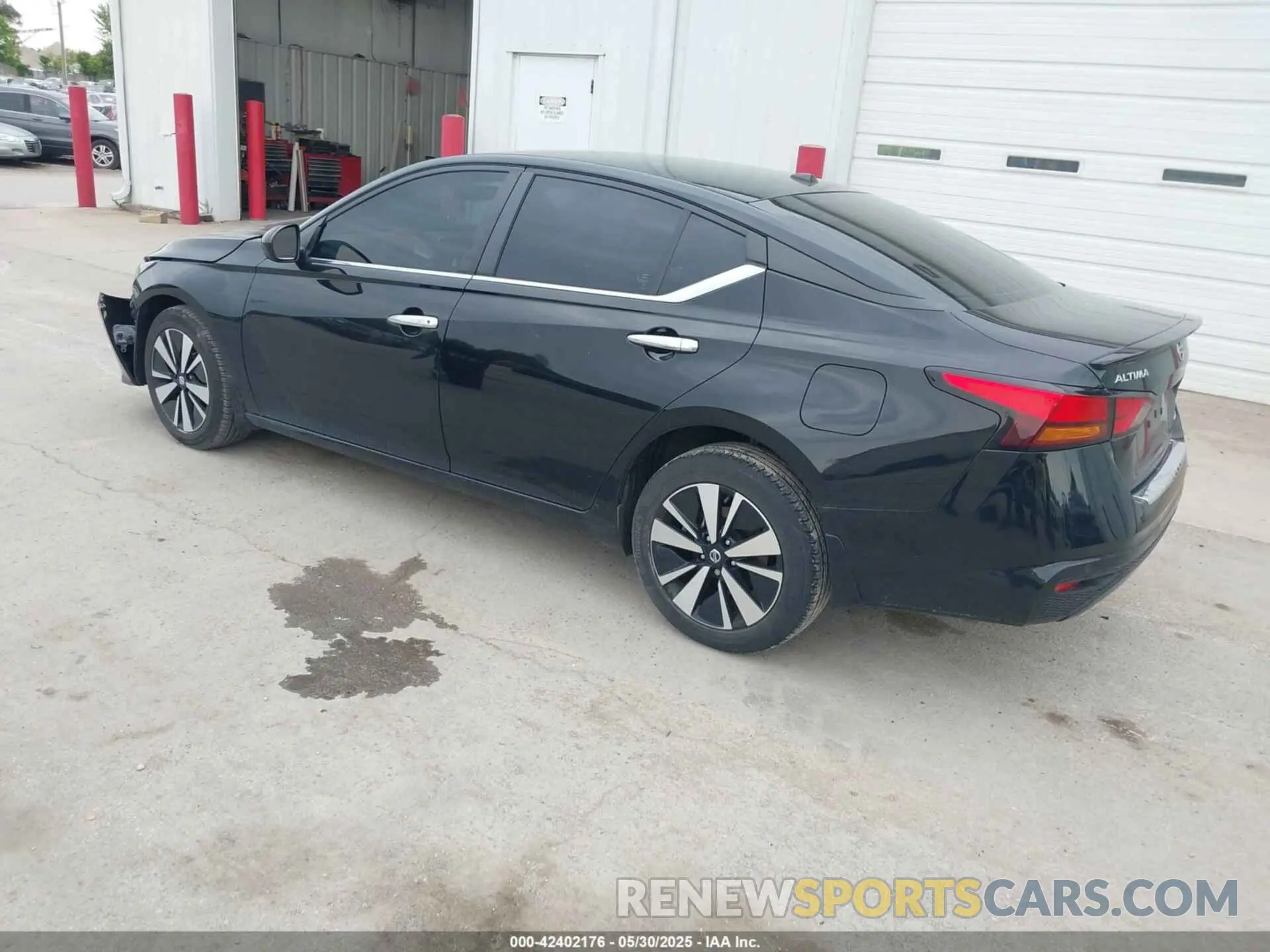 3 Photograph of a damaged car 1N4BL4DW1NN321387 NISSAN ALTIMA 2022