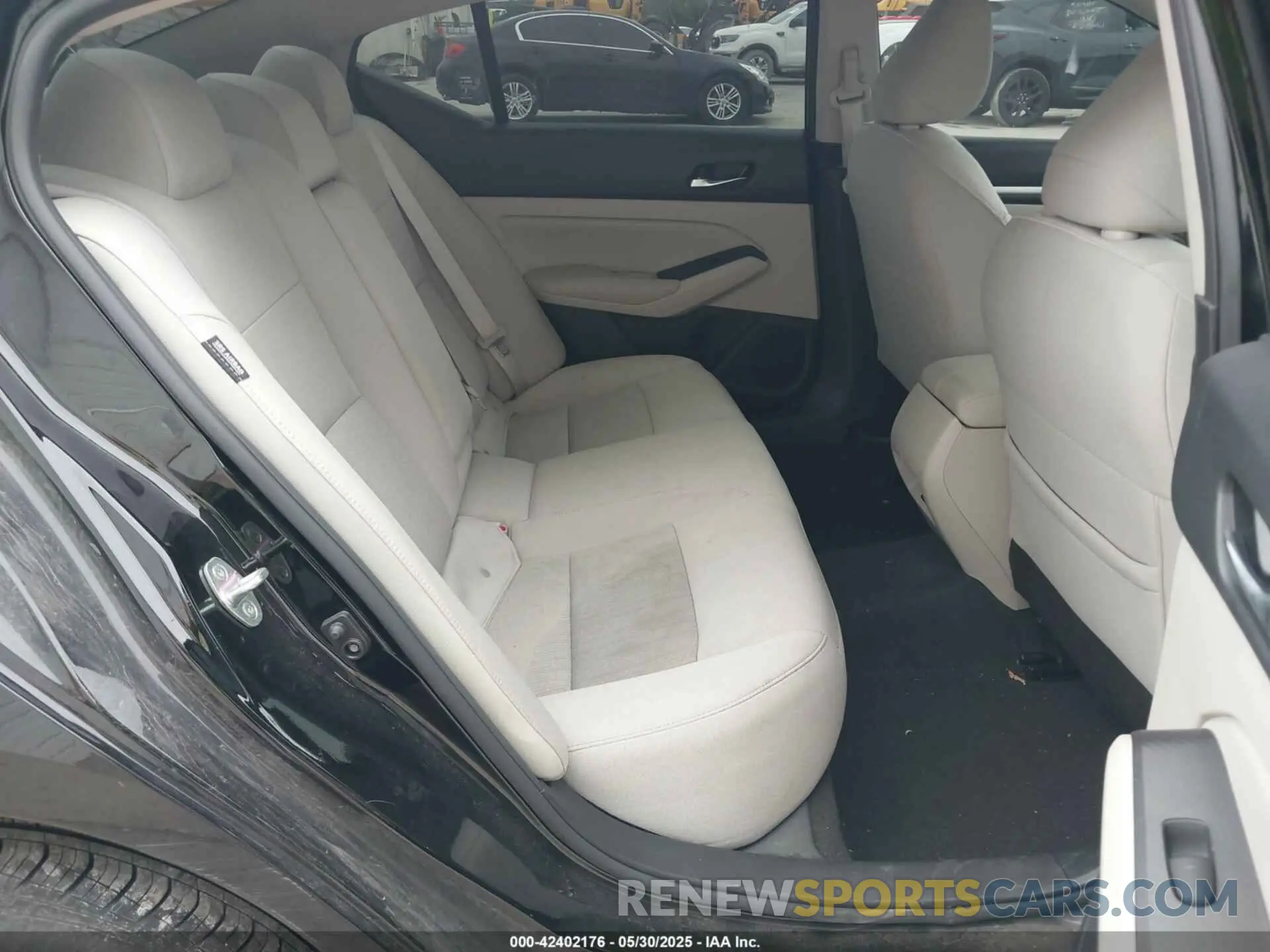 8 Photograph of a damaged car 1N4BL4DW1NN321387 NISSAN ALTIMA 2022