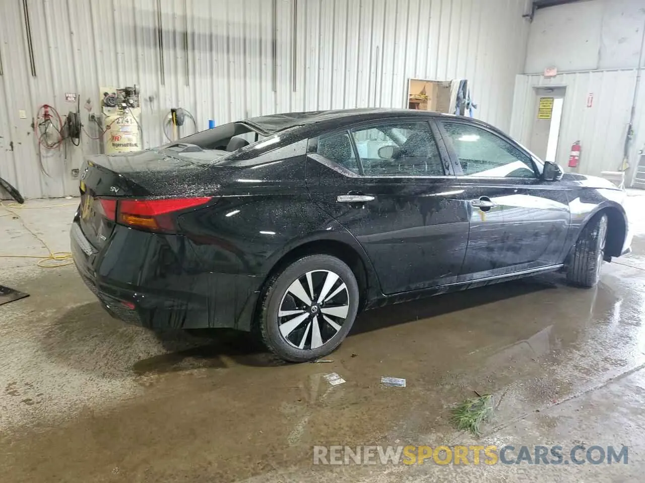 3 Photograph of a damaged car 1N4BL4DW1NN342711 NISSAN ALTIMA 2022
