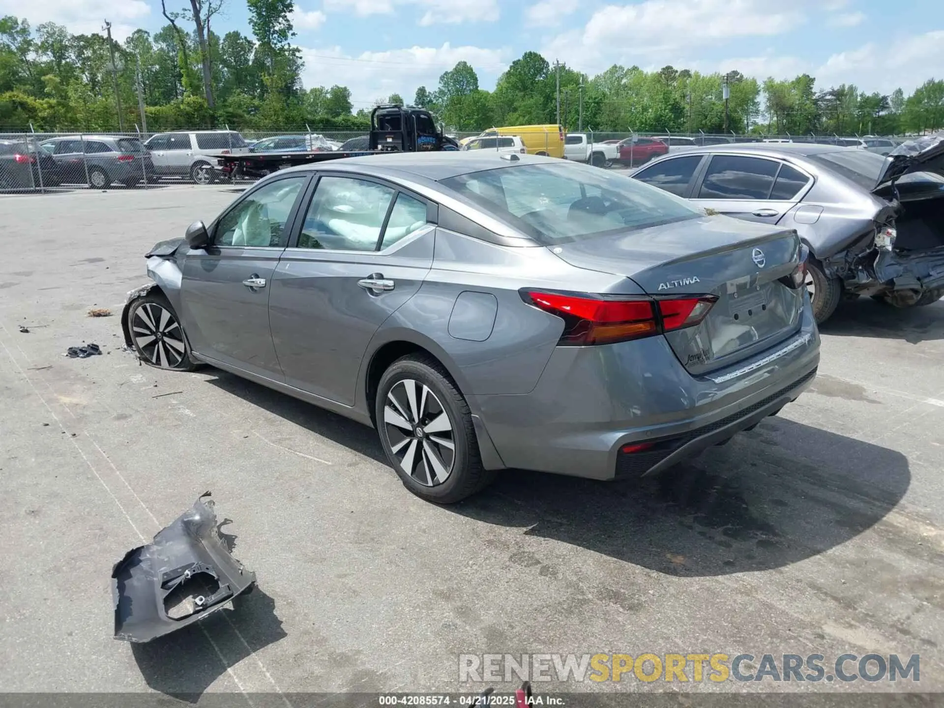 3 Photograph of a damaged car 1N4BL4DW2NN302878 NISSAN ALTIMA 2022