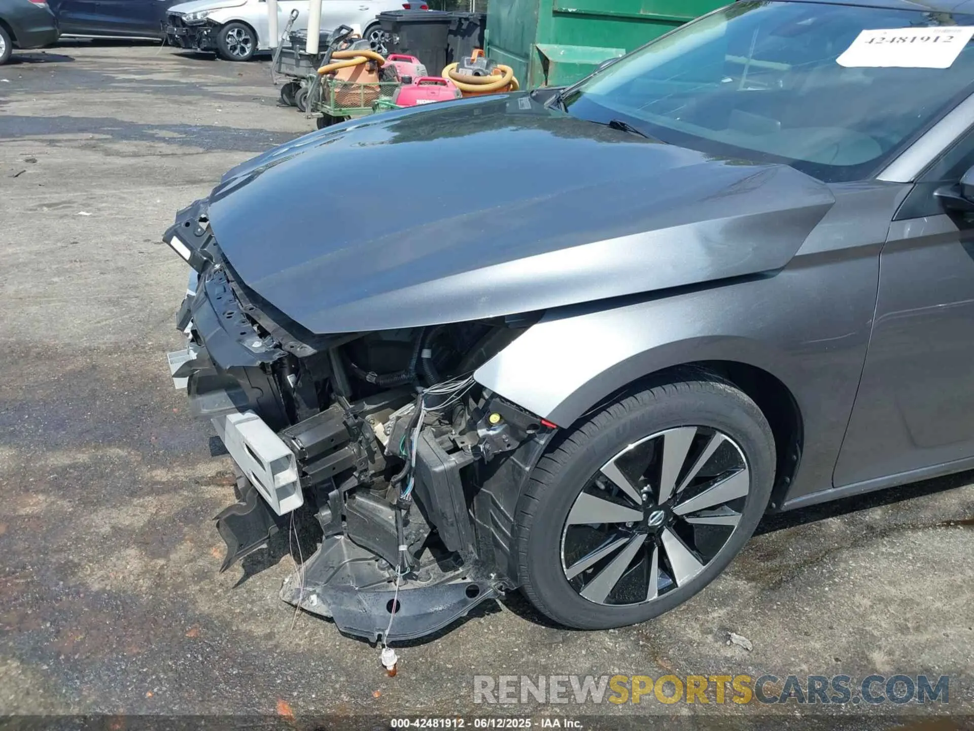 19 Photograph of a damaged car 1N4BL4DW2NN384627 NISSAN ALTIMA 2022
