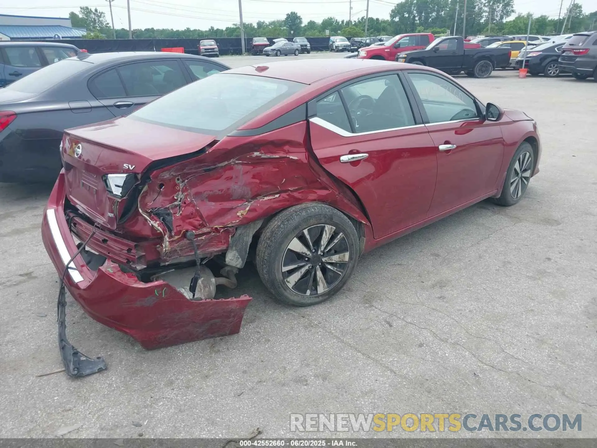 4 Photograph of a damaged car 1N4BL4DW4NN345652 NISSAN ALTIMA 2022