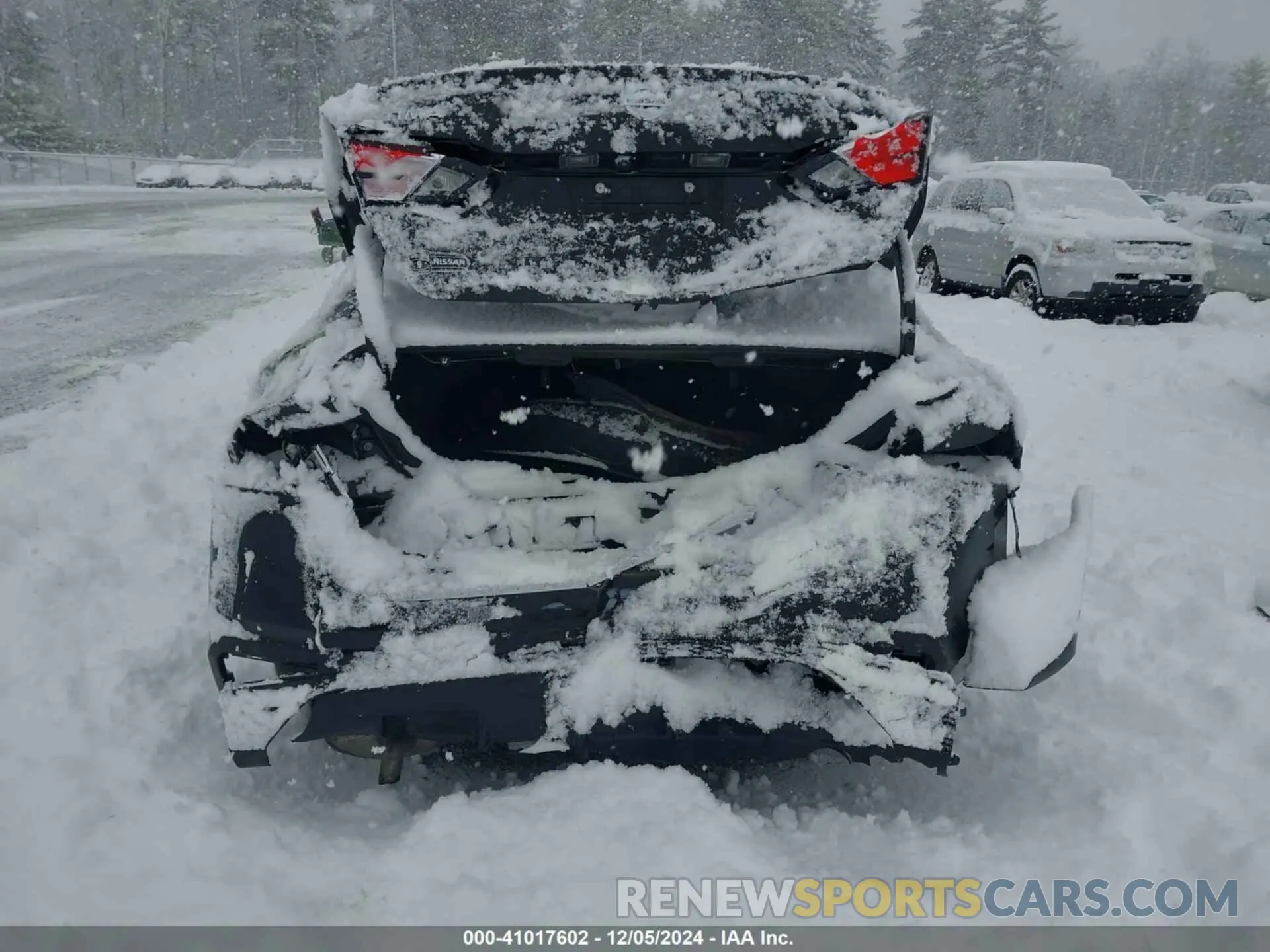 17 Photograph of a damaged car 1N4BL4DW5NN328892 NISSAN ALTIMA 2022