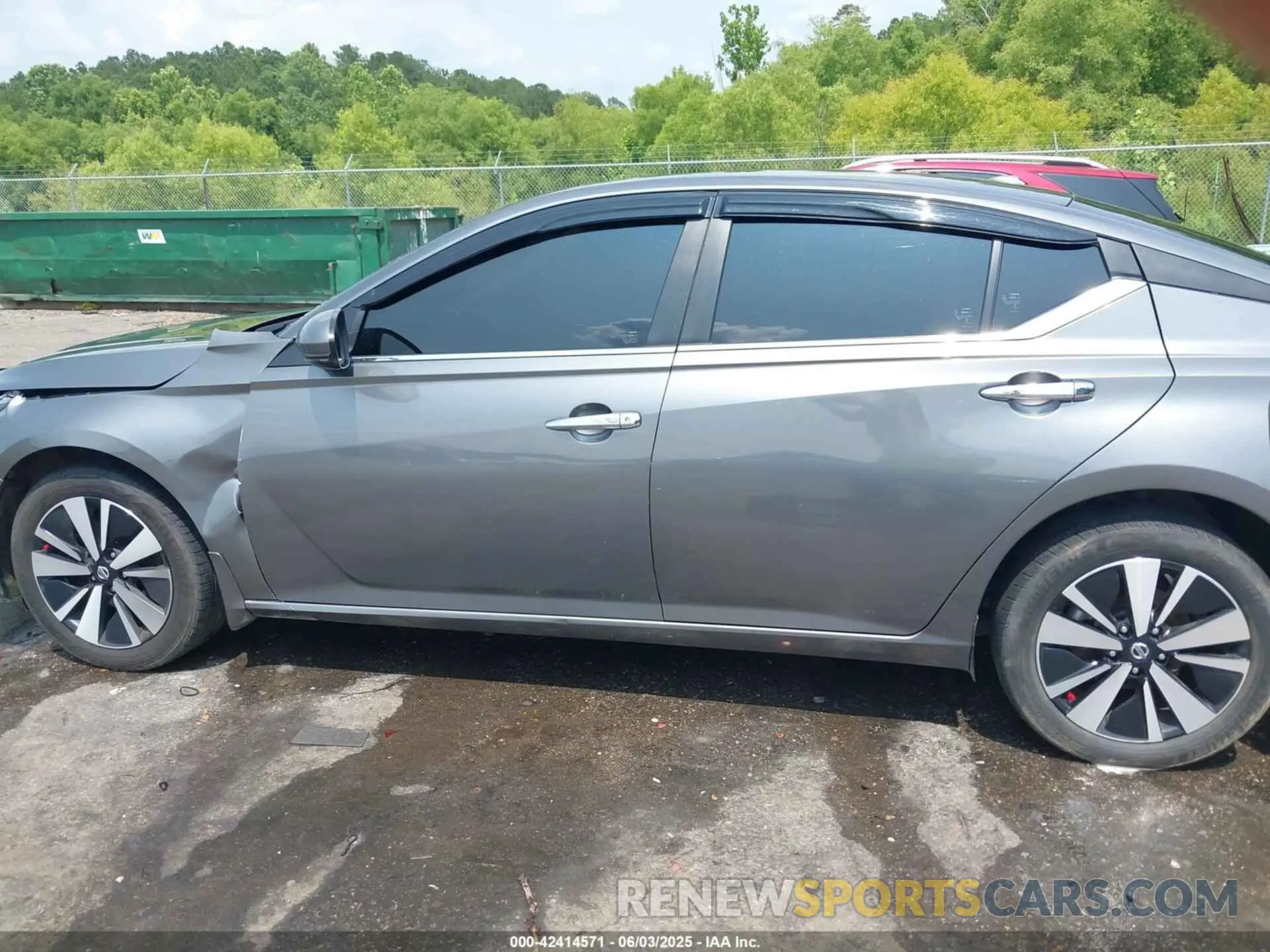 14 Photograph of a damaged car 1N4BL4DW6NN354983 NISSAN ALTIMA 2022