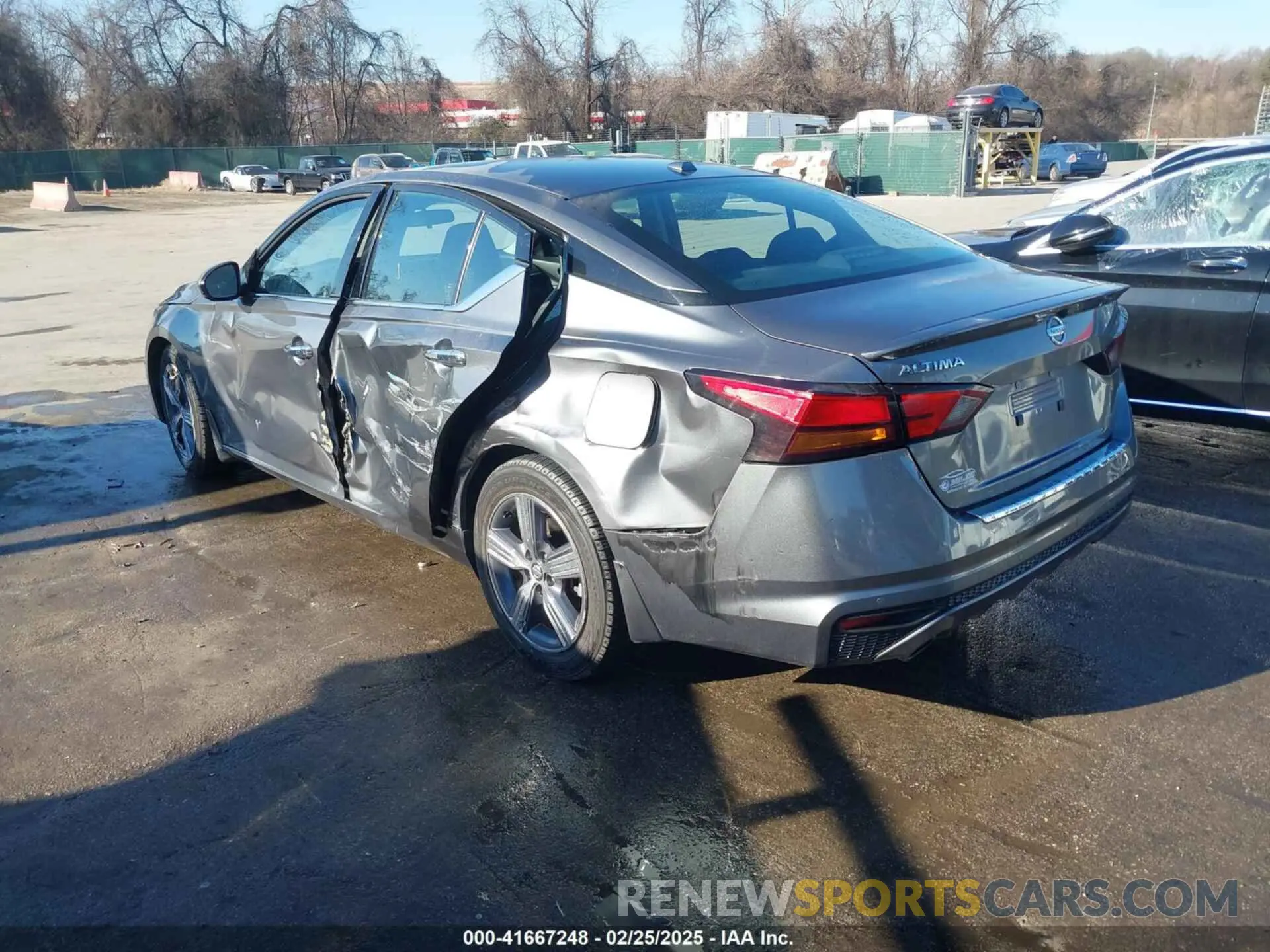 3 Photograph of a damaged car 1N4BL4EV1NN412861 NISSAN ALTIMA 2022