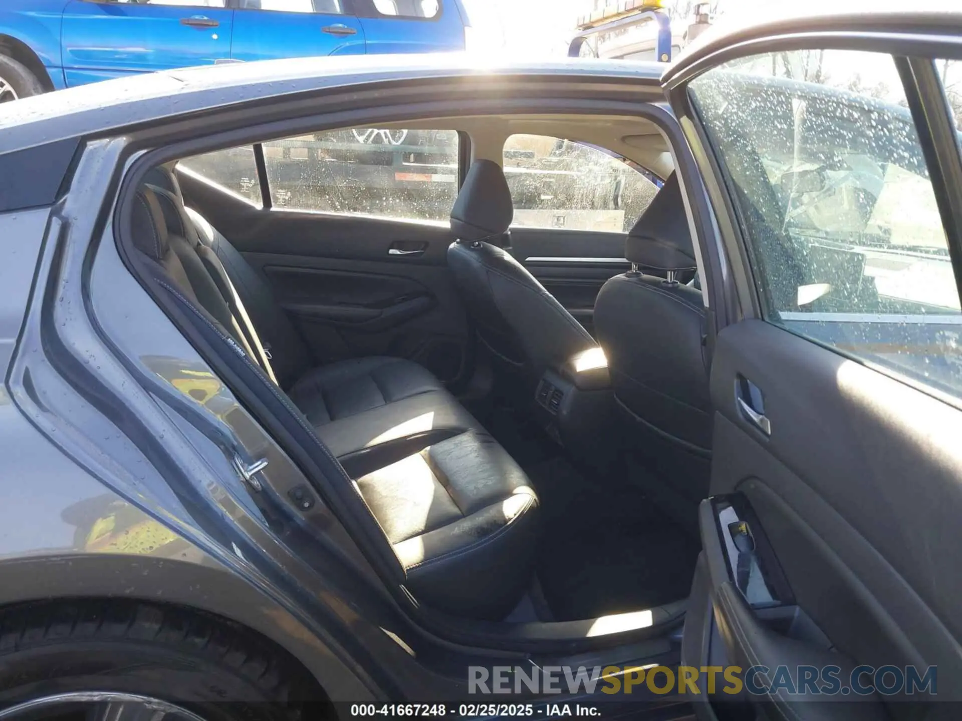 8 Photograph of a damaged car 1N4BL4EV1NN412861 NISSAN ALTIMA 2022