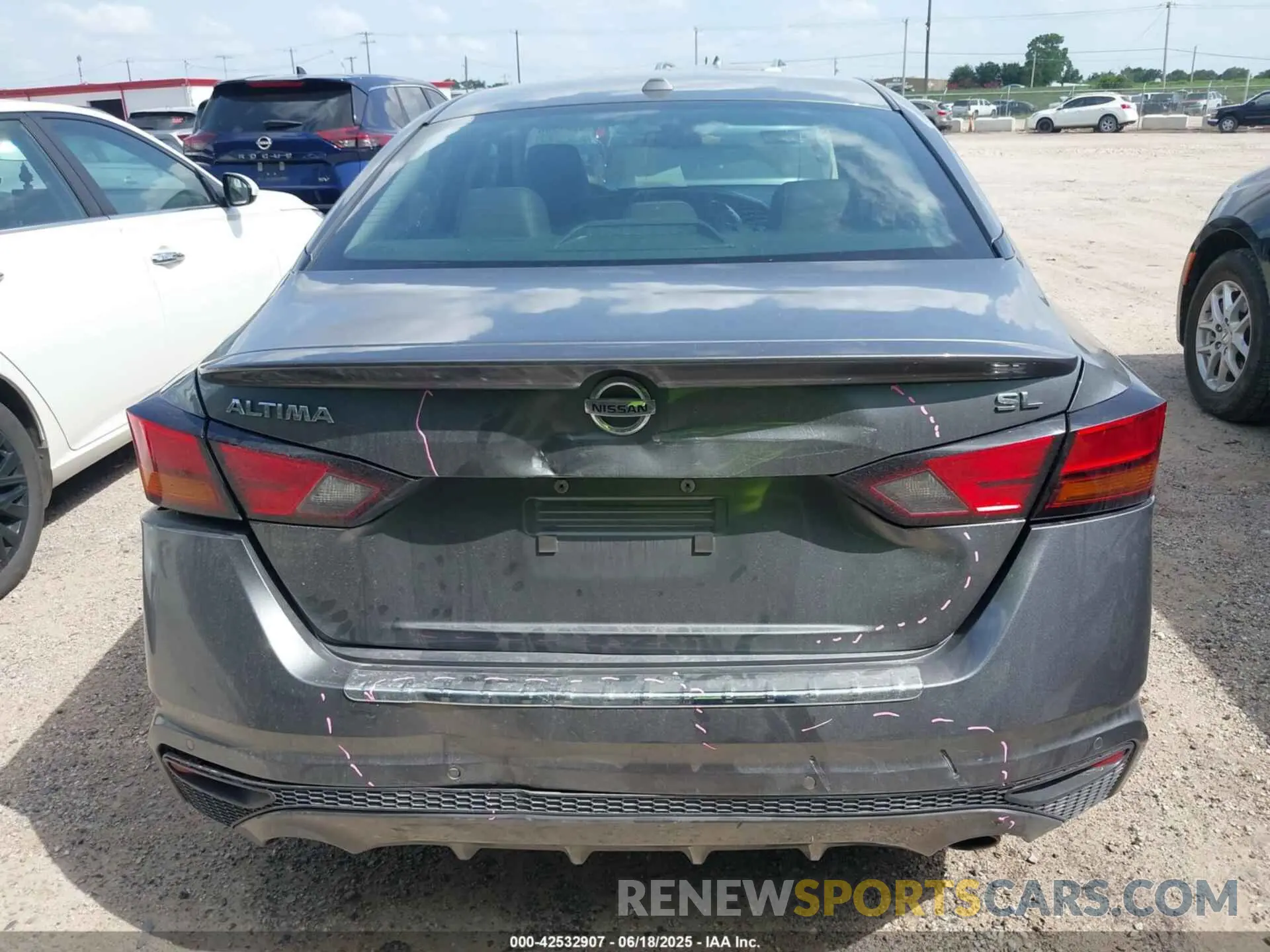 16 Photograph of a damaged car 1N4BL4EV1NN416716 NISSAN ALTIMA 2022