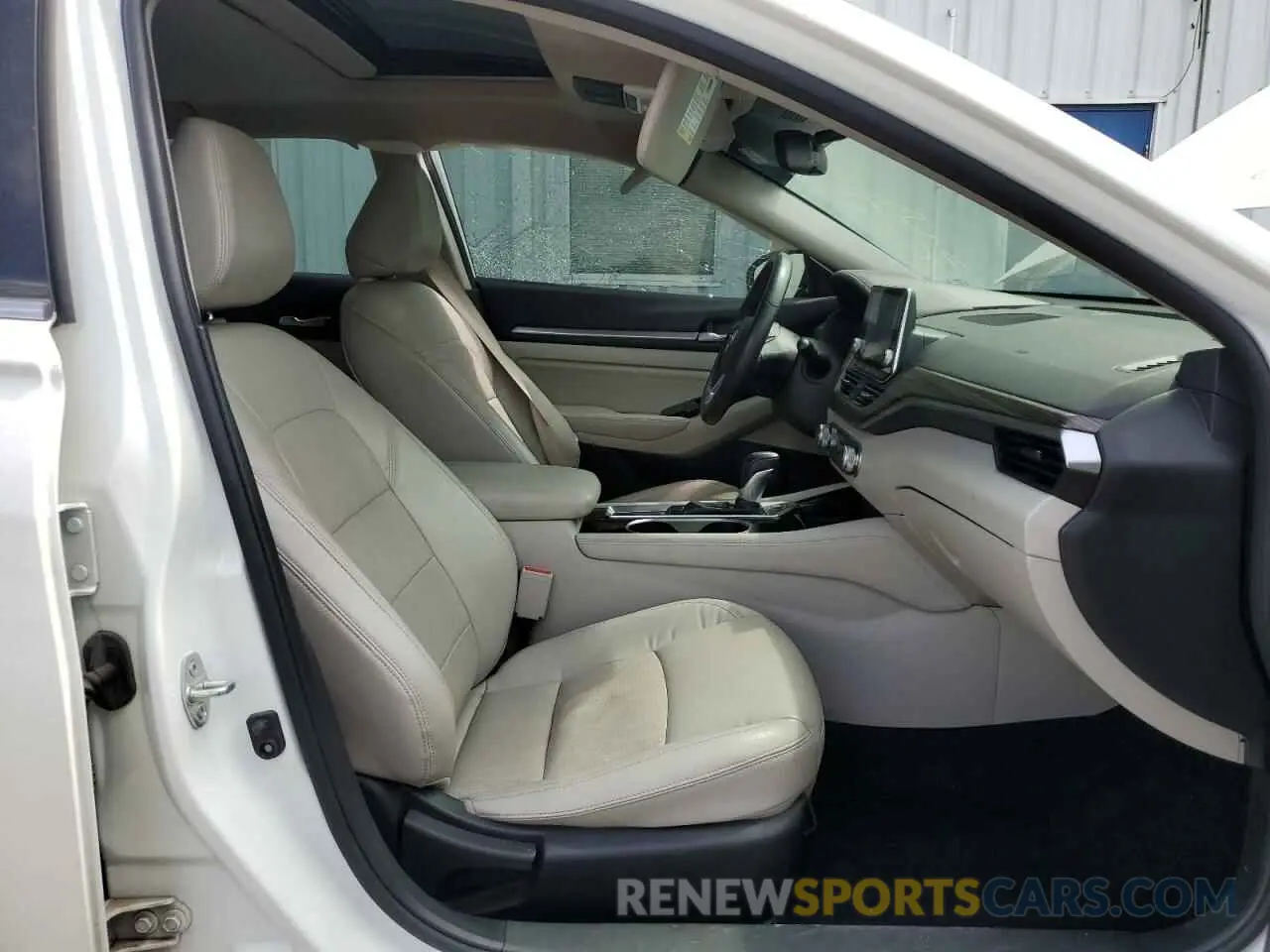 7 Photograph of a damaged car 1N4BL4EV2NN401660 NISSAN ALTIMA 2022