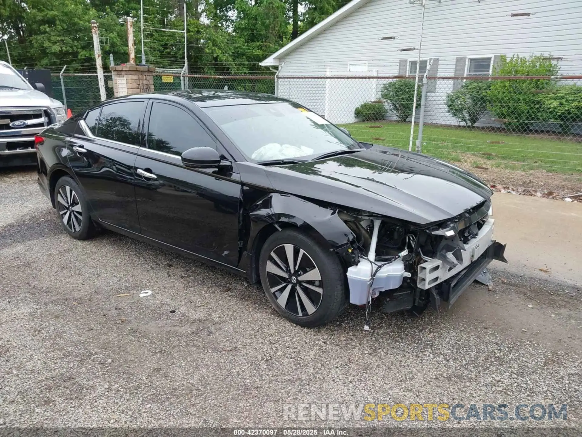1 Photograph of a damaged car 1N4BL4EV2NN419026 NISSAN ALTIMA 2022