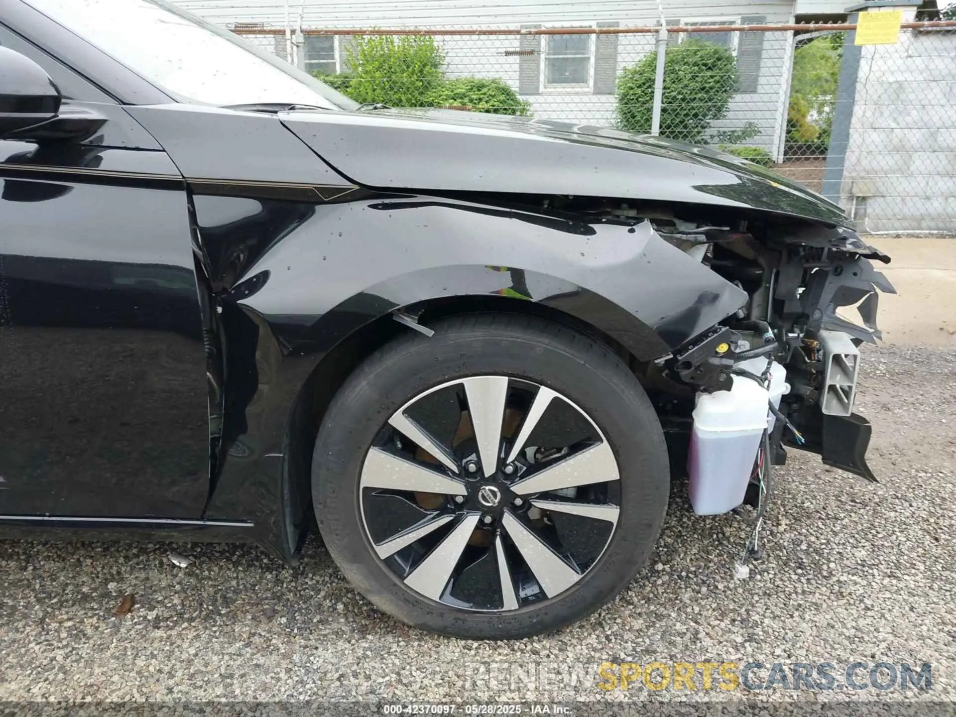 18 Photograph of a damaged car 1N4BL4EV2NN419026 NISSAN ALTIMA 2022
