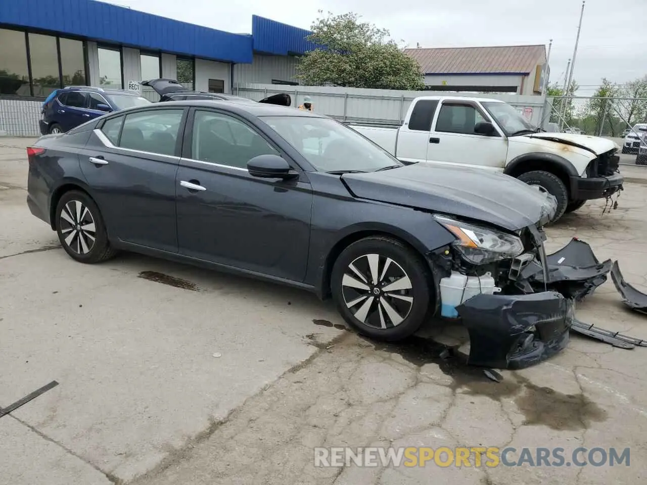 4 Photograph of a damaged car 1N4BL4EV6NN422303 NISSAN ALTIMA 2022