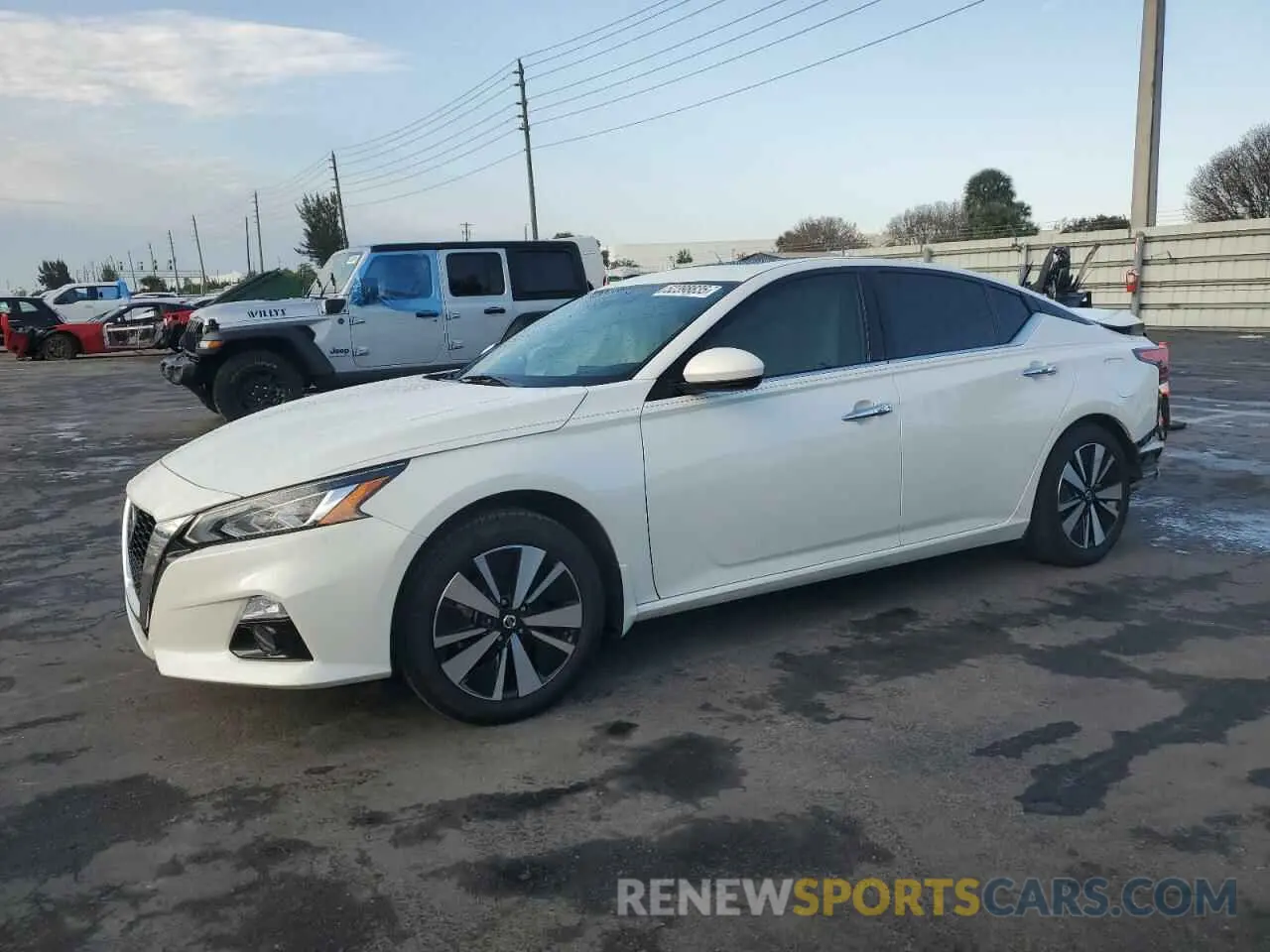 1 Photograph of a damaged car 1N4BL4EV8NN315902 NISSAN ALTIMA 2022