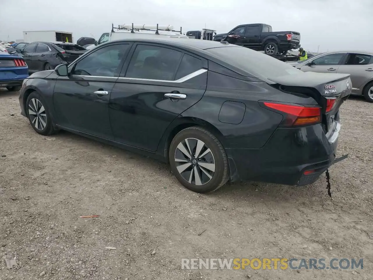 2 Photograph of a damaged car 1N4BL4EV8NN396500 NISSAN ALTIMA 2022
