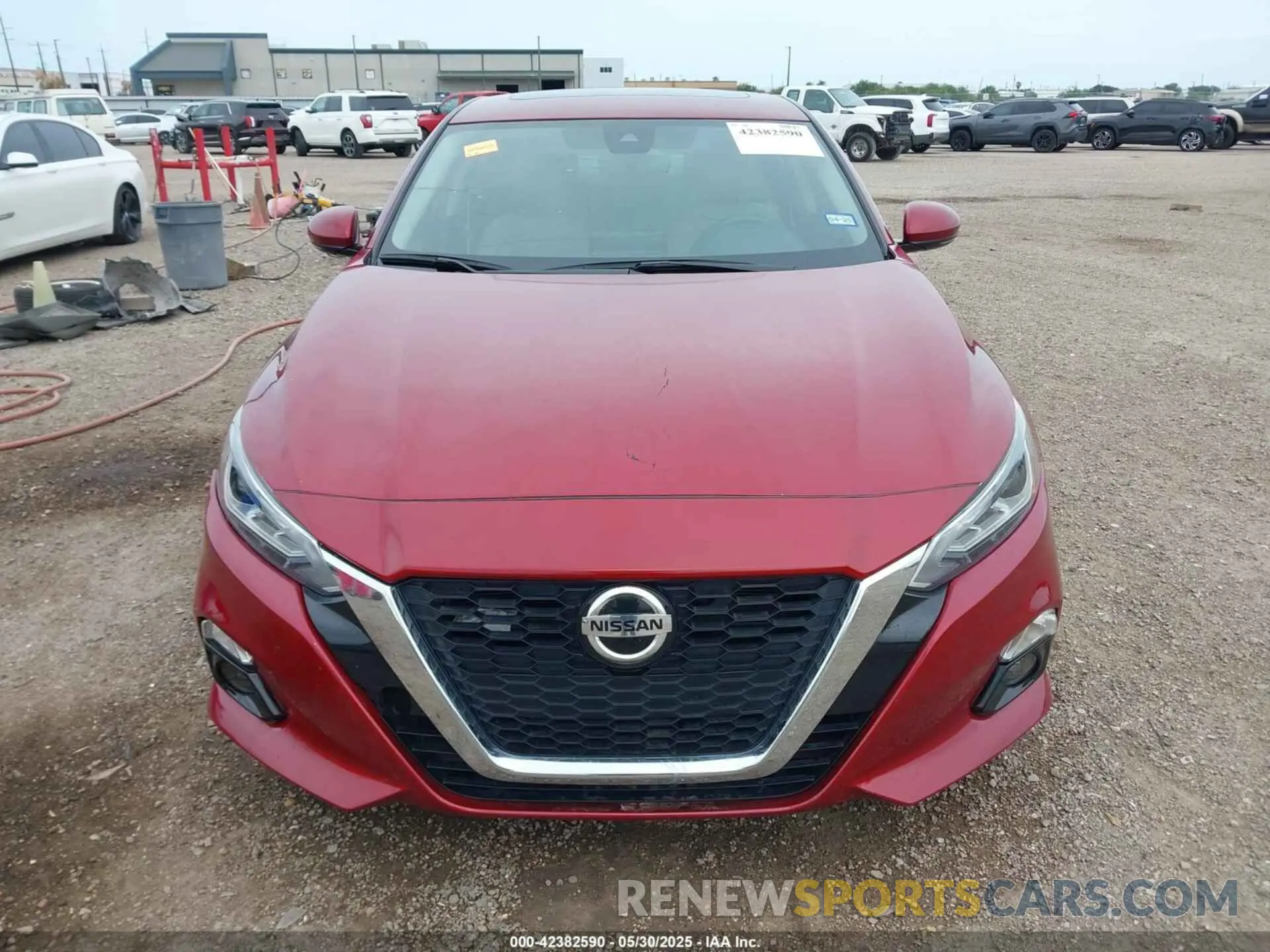 13 Photograph of a damaged car 1N4BL4EV9NN416317 NISSAN ALTIMA 2022