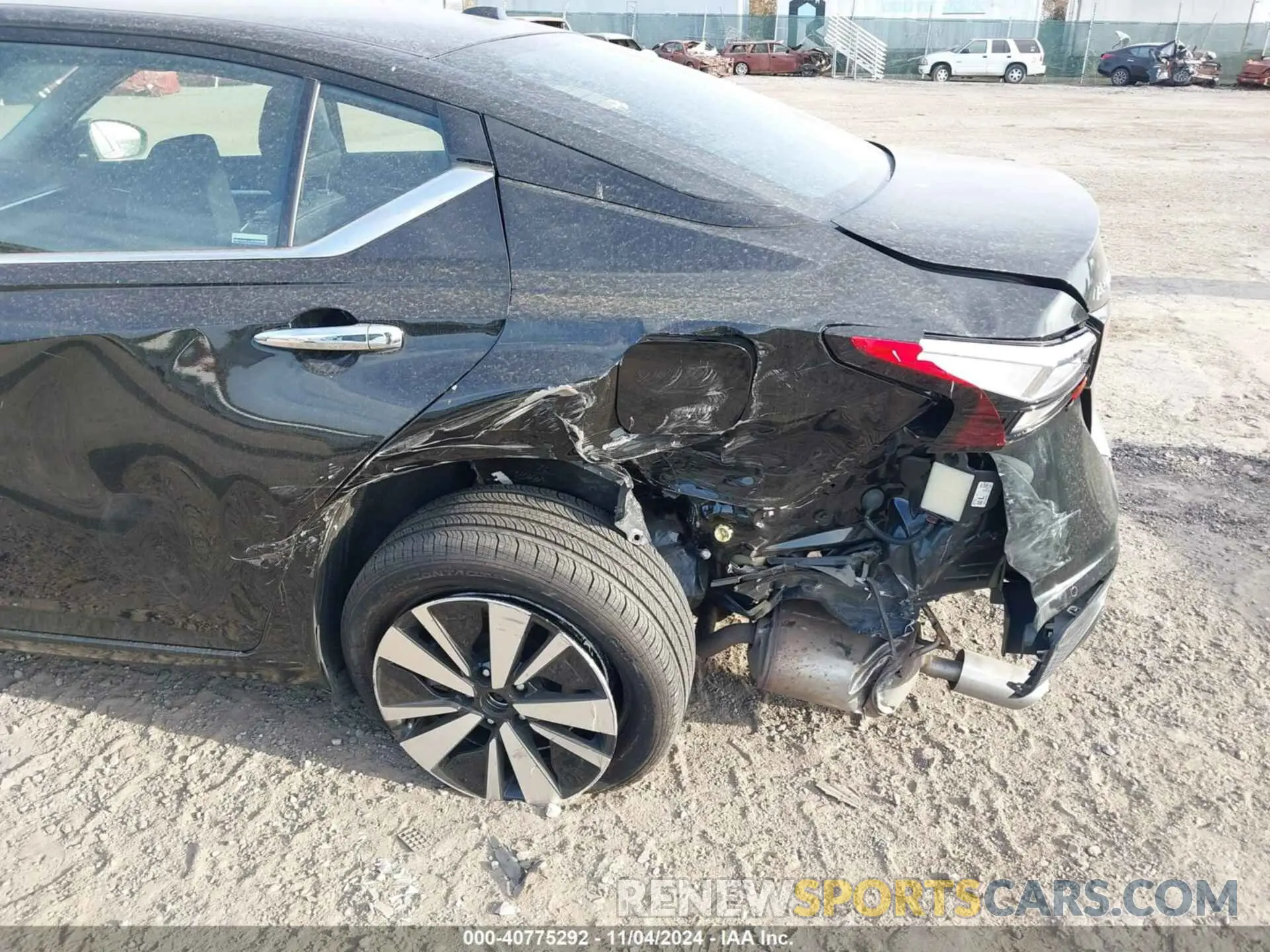 6 Photograph of a damaged car 1N4BL4EW1NN311523 NISSAN ALTIMA 2022