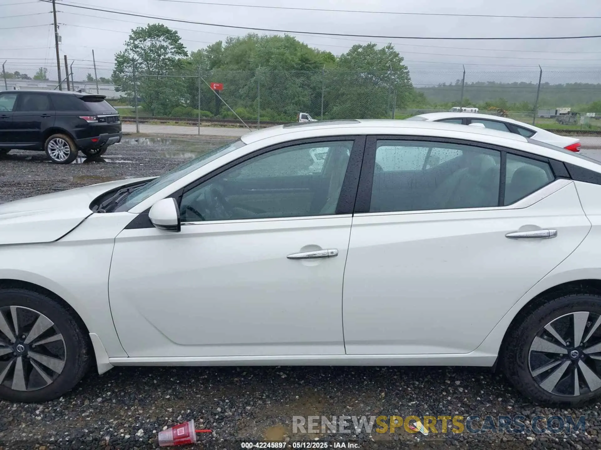 15 Photograph of a damaged car 1N4BL4EW6NN351631 NISSAN ALTIMA 2022