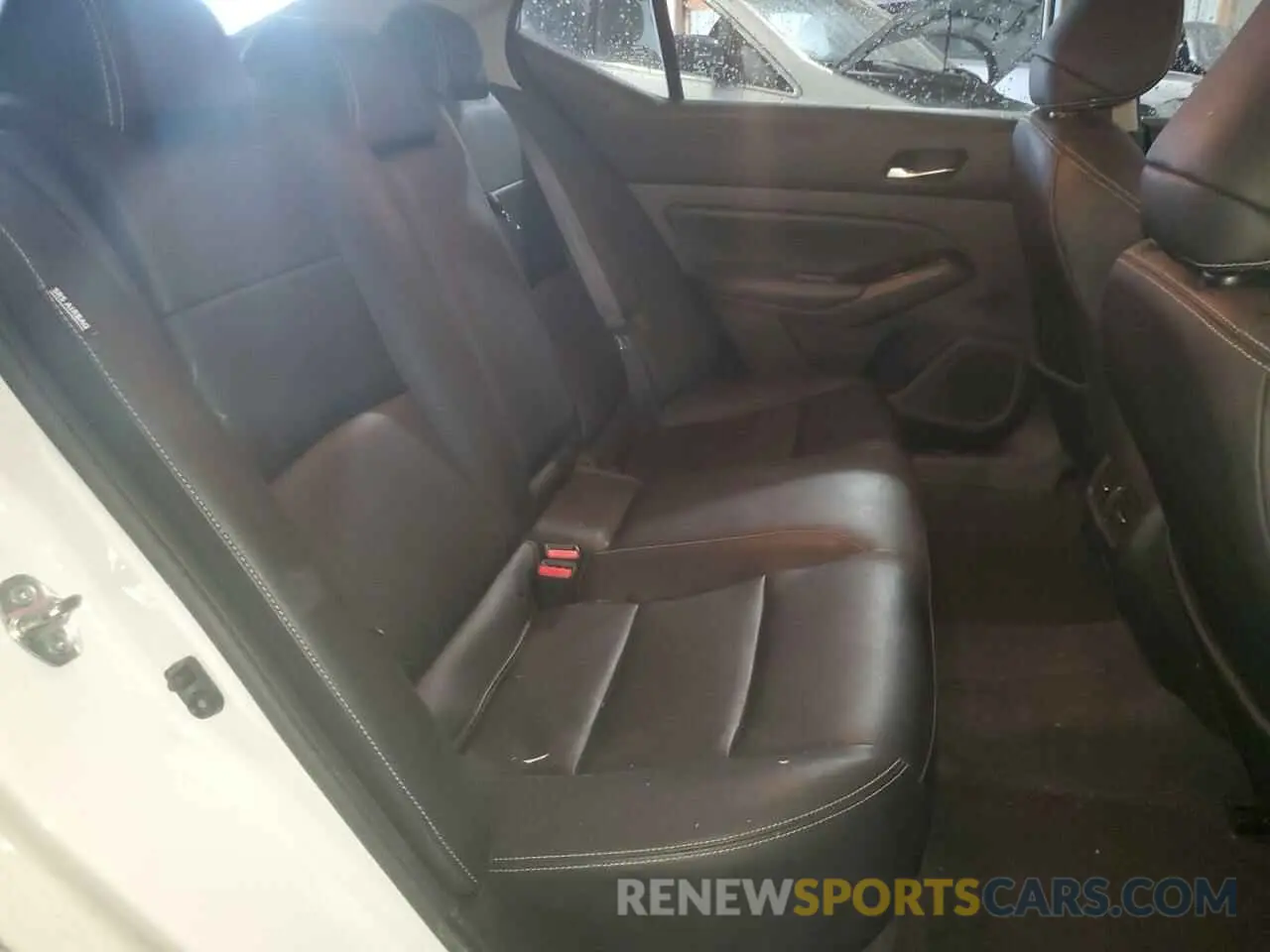 10 Photograph of a damaged car 1N4BL4EW9NN318686 NISSAN ALTIMA 2022
