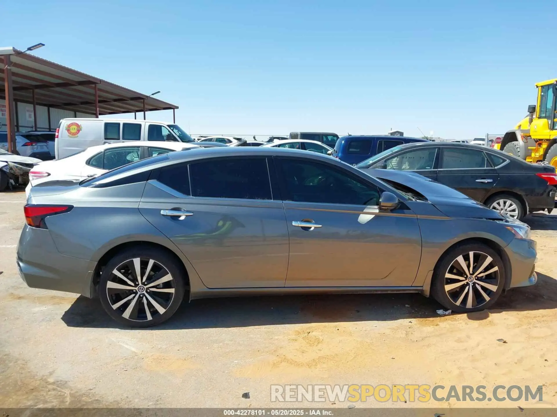 13 Photograph of a damaged car 1N4BL4FW8NN309623 NISSAN ALTIMA 2022