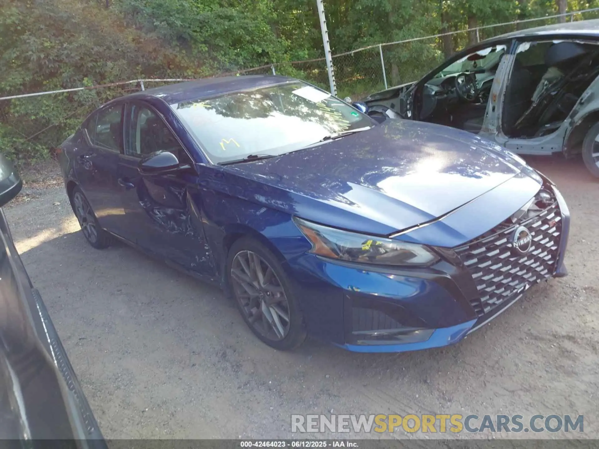 1 Photograph of a damaged car 1N4AL4CV0PN366778 NISSAN ALTIMA 2023