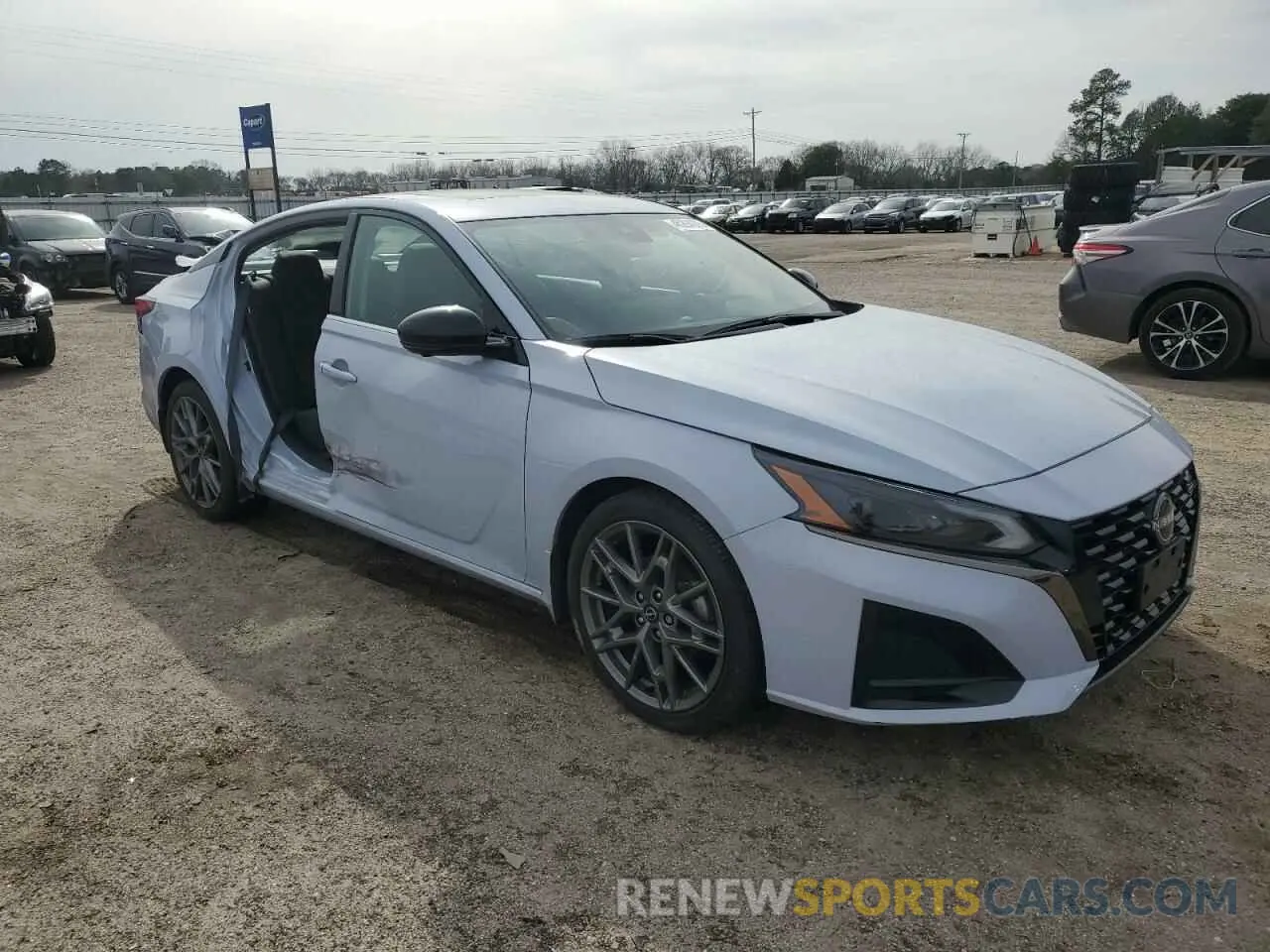 4 Photograph of a damaged car 1N4AL4CV3PN368248 NISSAN ALTIMA 2023