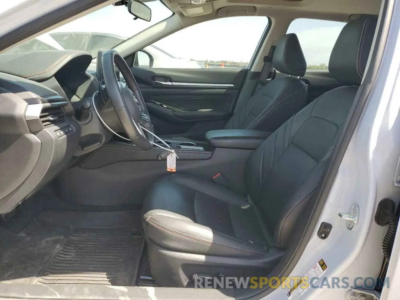 7 Photograph of a damaged car 1N4AL4CV5PN310478 NISSAN ALTIMA 2023