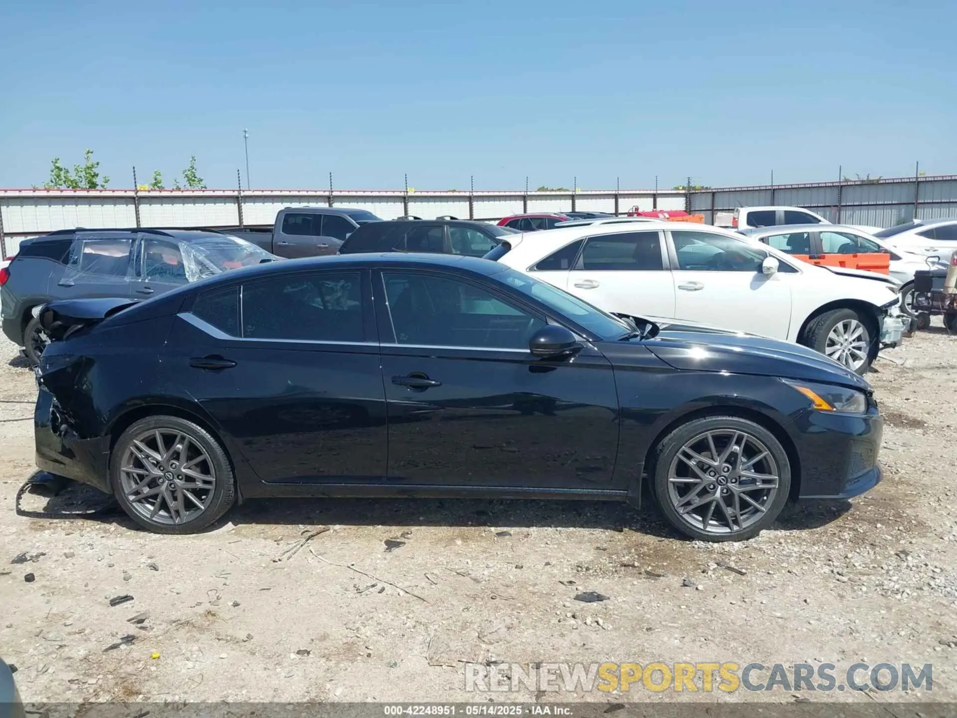 14 Photograph of a damaged car 1N4AL4CV8PN421820 NISSAN ALTIMA 2023